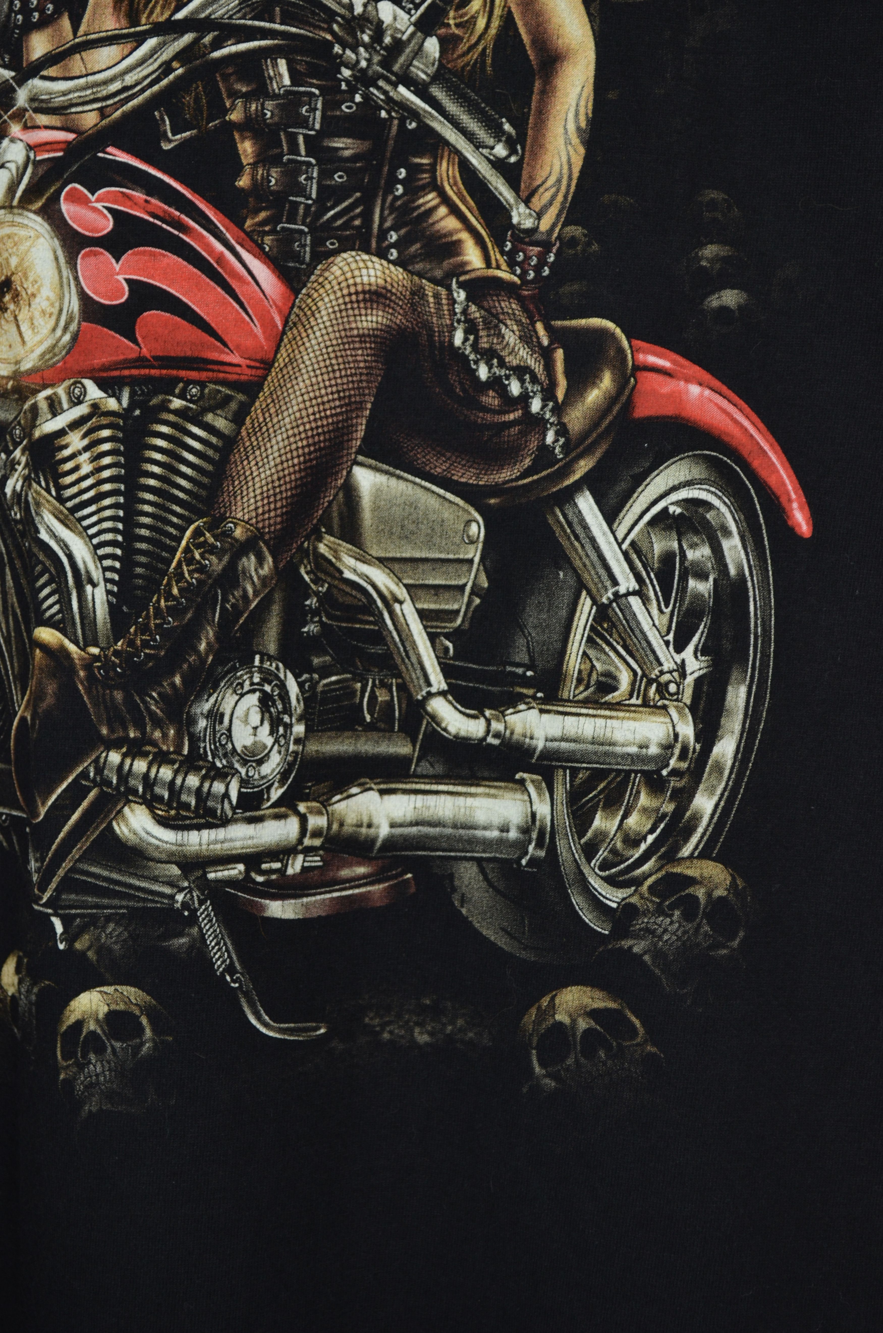 Other Vintage WILD Skull Bike Rock Girl Print T Shirt L 90s y2k Size US L / EU 52-54 / 3 - 4 Thumbnail