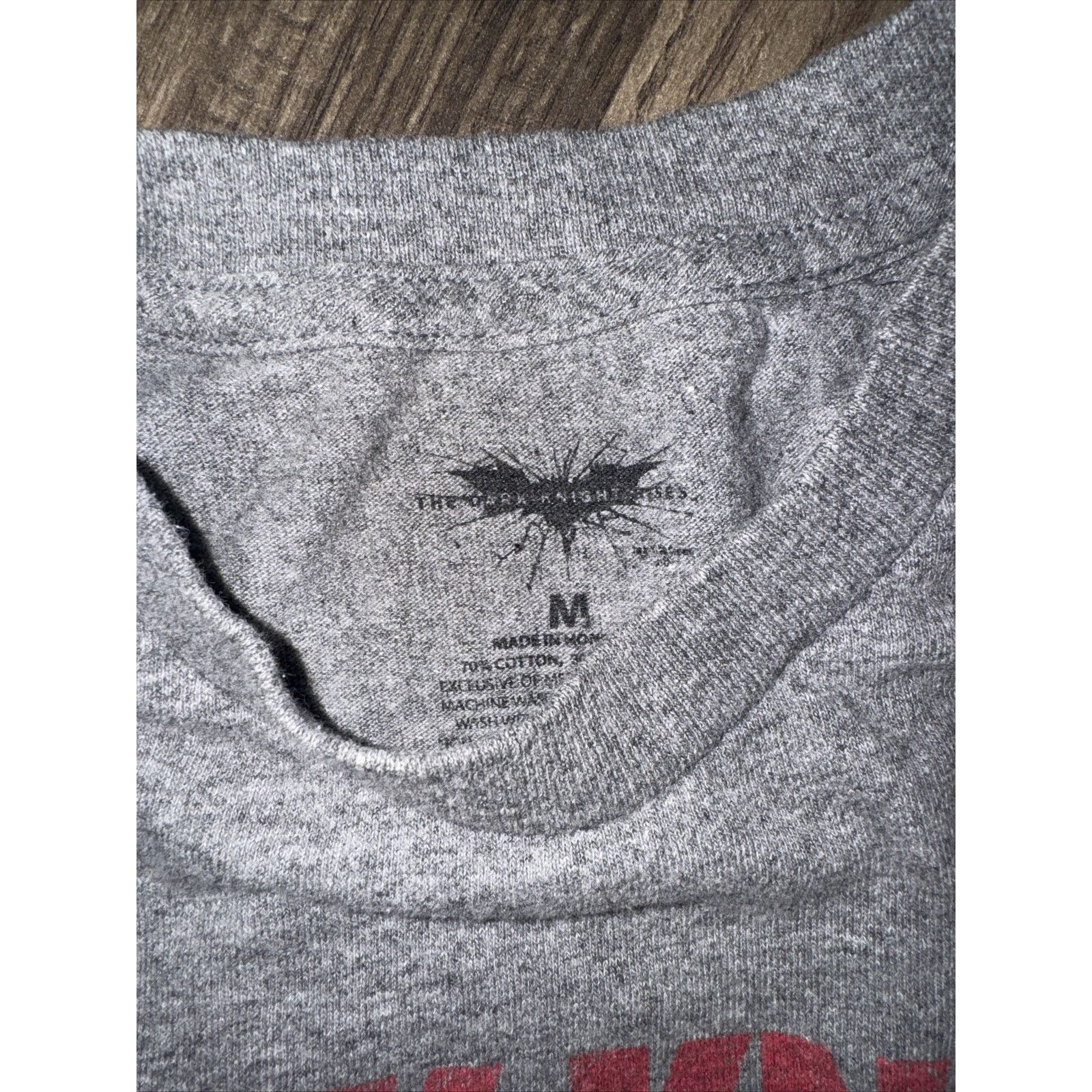DC Comics × Vintage Dark Knight Bat Man T-Shirt Grey Medium 19x27 Size US M / EU 48-50 / 2 - 3 Thumbnail