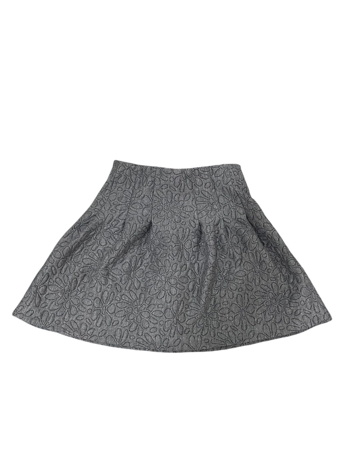 Japanese Brand Nice Claup Embroidered Floral Flared Mini Skirt Size 24" / US 00 / IT 34 - 1 Thumbnail