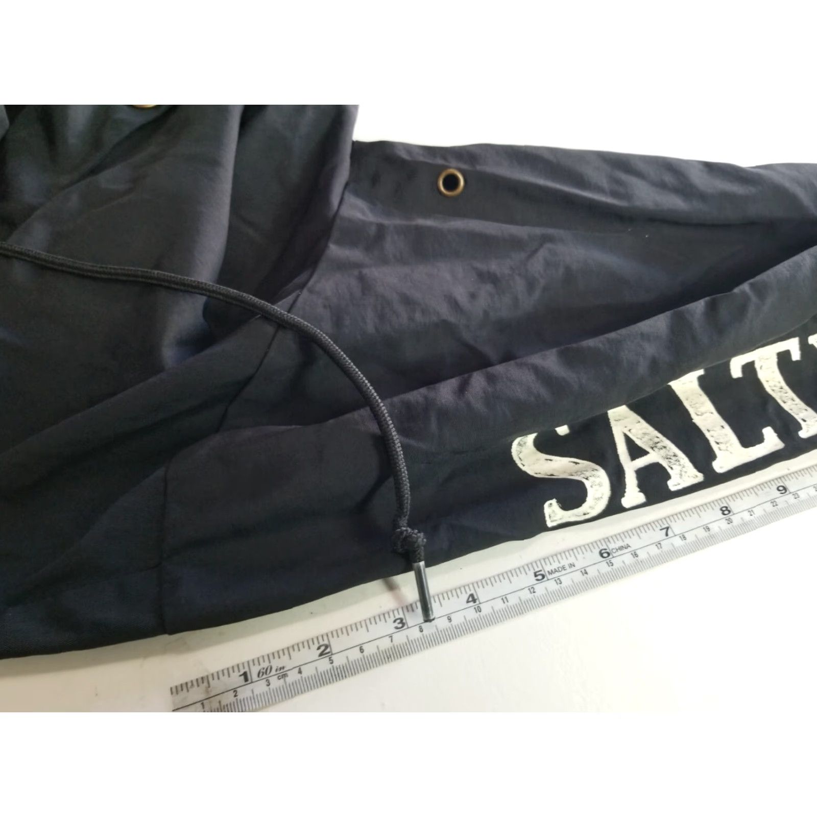 Vintage Salty Crew Windbreaker Jacket Black Nylon Size S Men Small Marlin Club Graphic Size US S / EU 44-46 / 1 - 7 Thumbnail