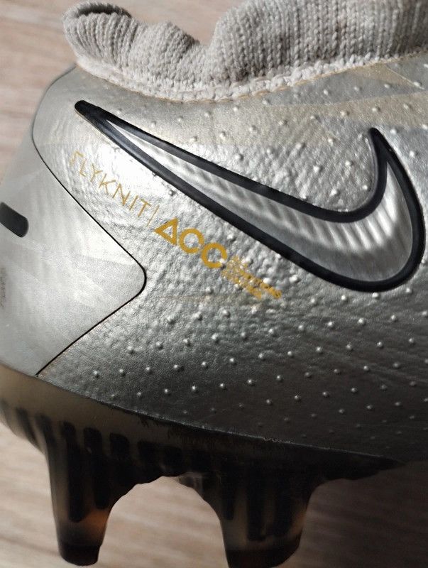 Nike Nike Phantom GT Elite SE FG size 41 football soccer boots Size US 8 / EU 41 - 8 Thumbnail