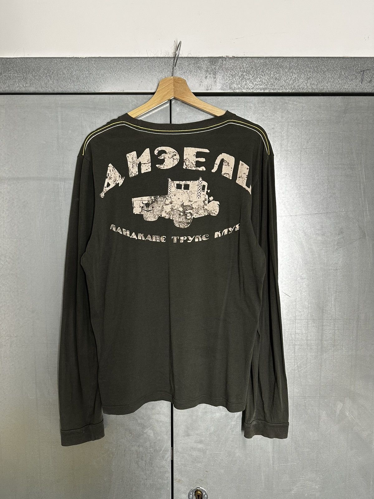 Diesel Diesel Russian Lettering Longsleeve Size US L / EU 52-54 / 3 - 11 Thumbnail