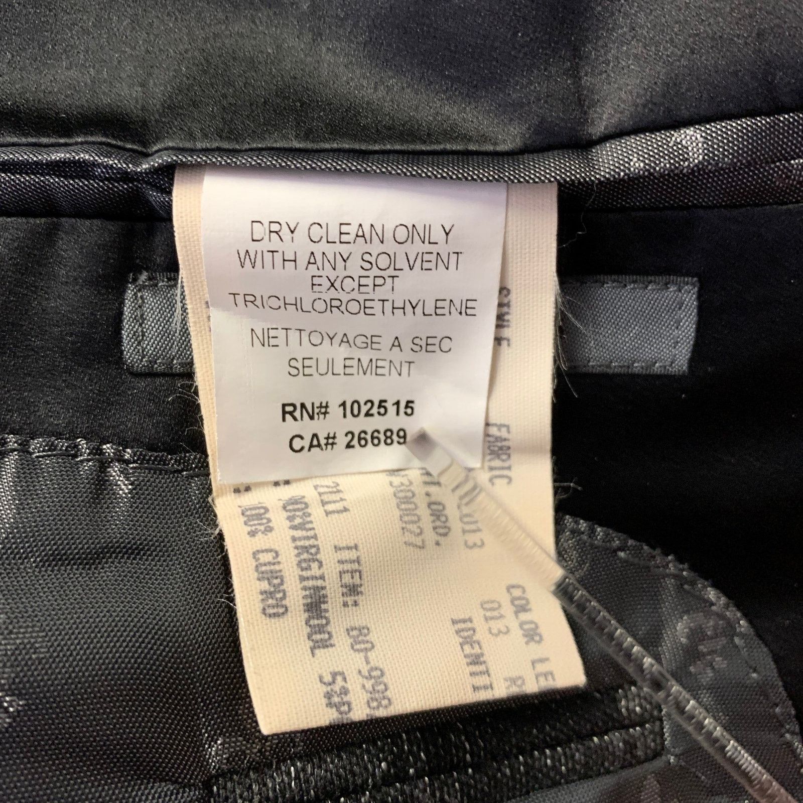 John Varvatos JOHN VARVATOS Size 40 Grey Black Wool Tuxedo Sport Coat Size US M / EU 48-50 / 2 - 6 Thumbnail