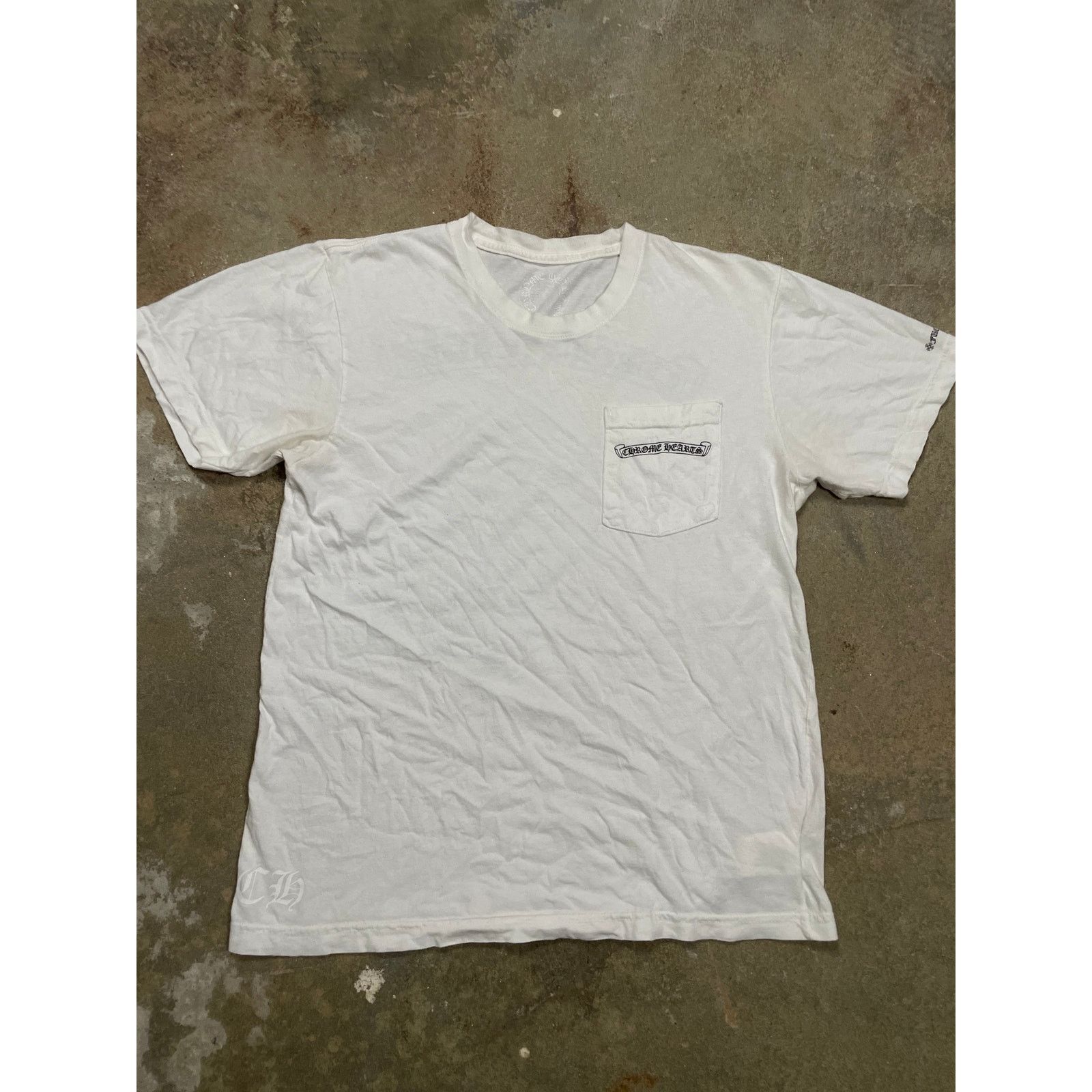Chrome Hearts Chrome Hearts Pocket Scroll Tee White Used Medium Size US M / EU 48-50 / 2 - 1 Thumbnail