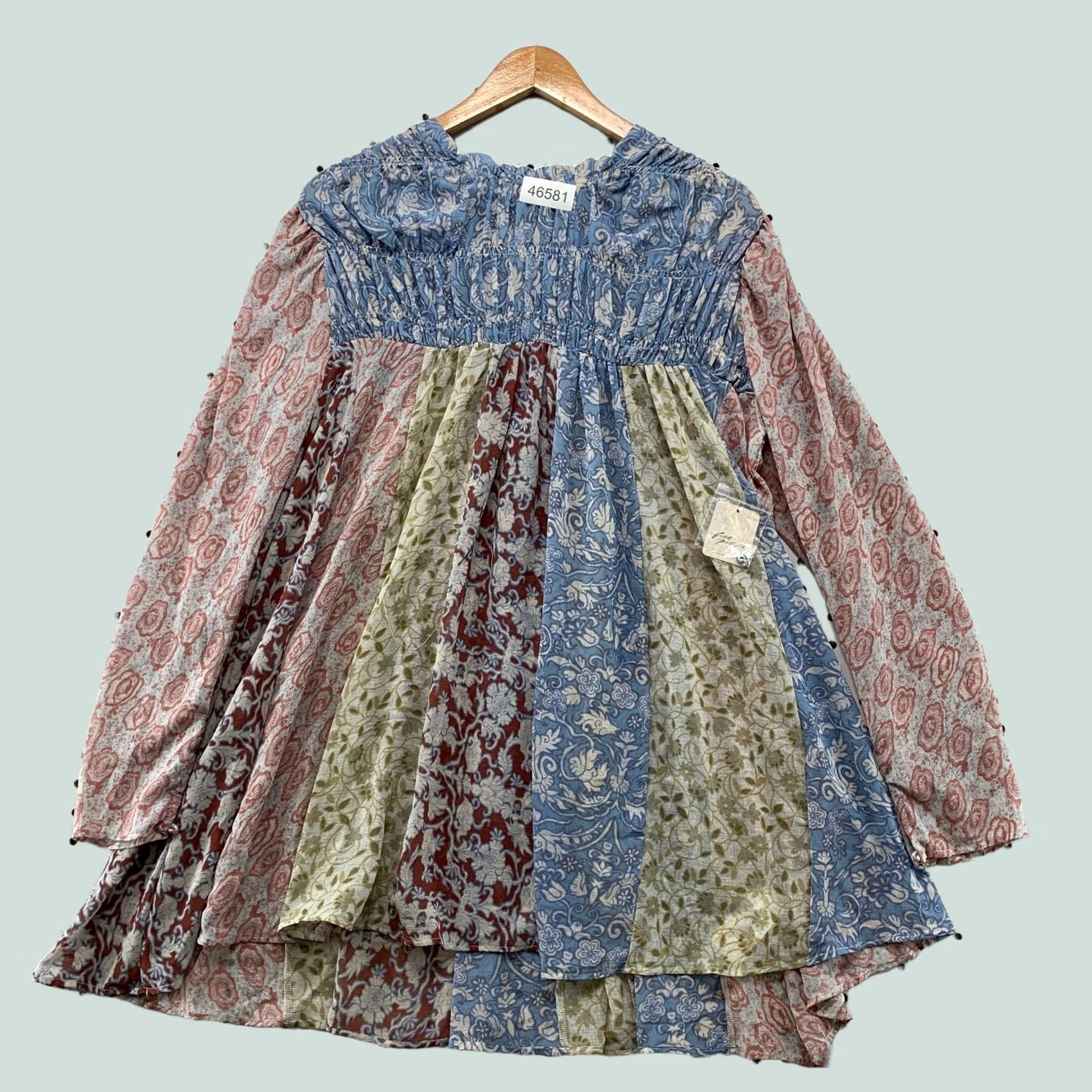 Free People Free People Merrie Mix Print Tunic Blouse Women Medium Smocked Chiffon Tunic Size M / US 6-8 / IT 42-44 - 1 Thumbnail
