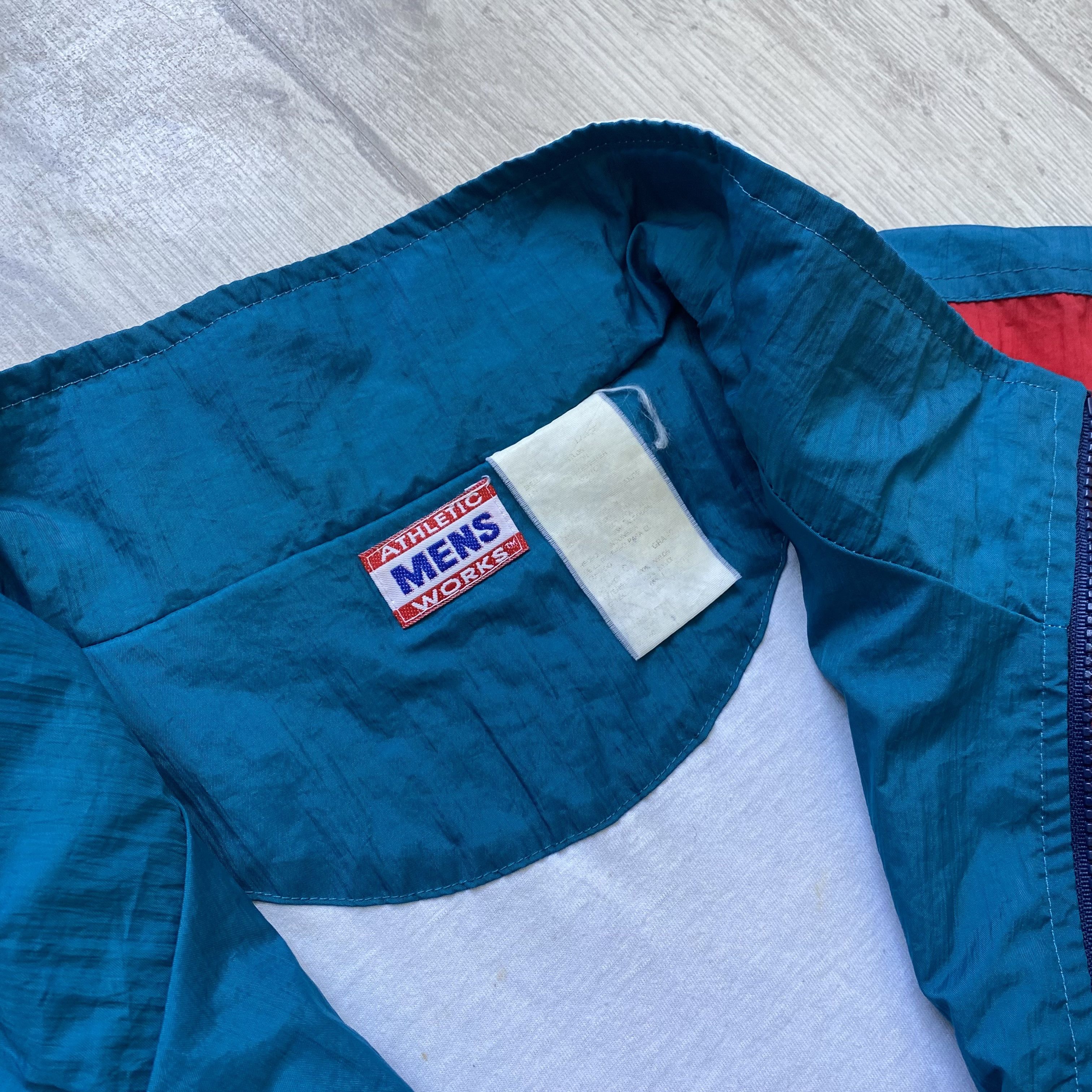 Nike Vintage 80s Nike Style Nylon track jacket Men Works boxy fit Size US M / EU 48-50 / 2 - 6 Thumbnail