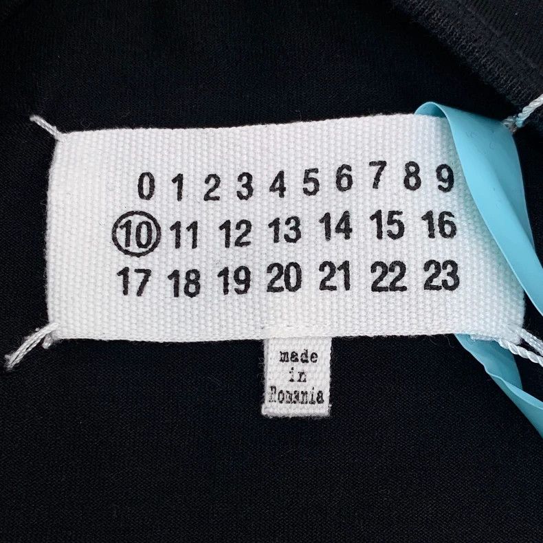Maison Margiela Maison Margiela Black logo letter printed round-neck cotton Size US M / EU 48-50 / 2 - 6 Thumbnail