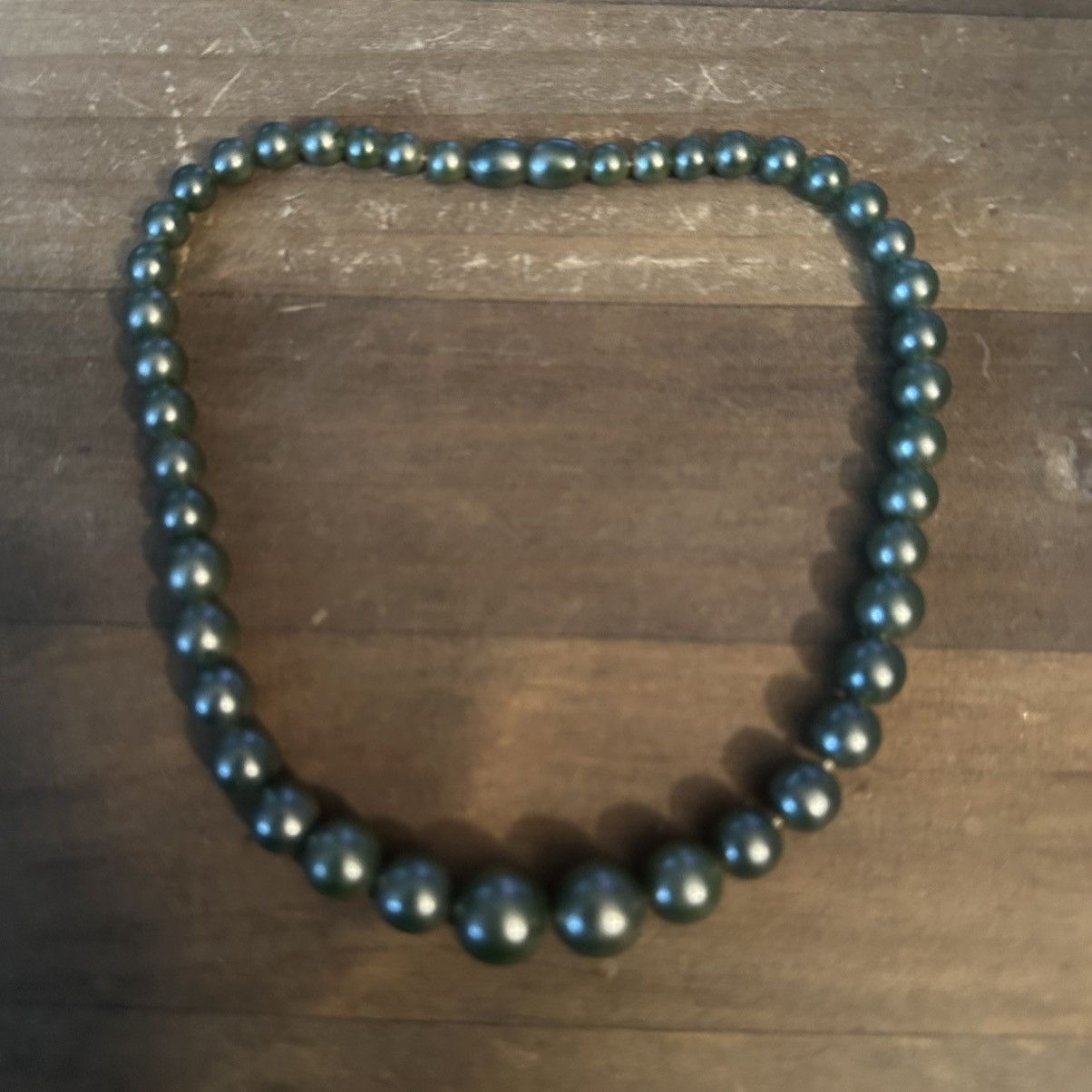 Vintage Vintage olive green beaded choker necklace Size ONE SIZE - 3 Thumbnail