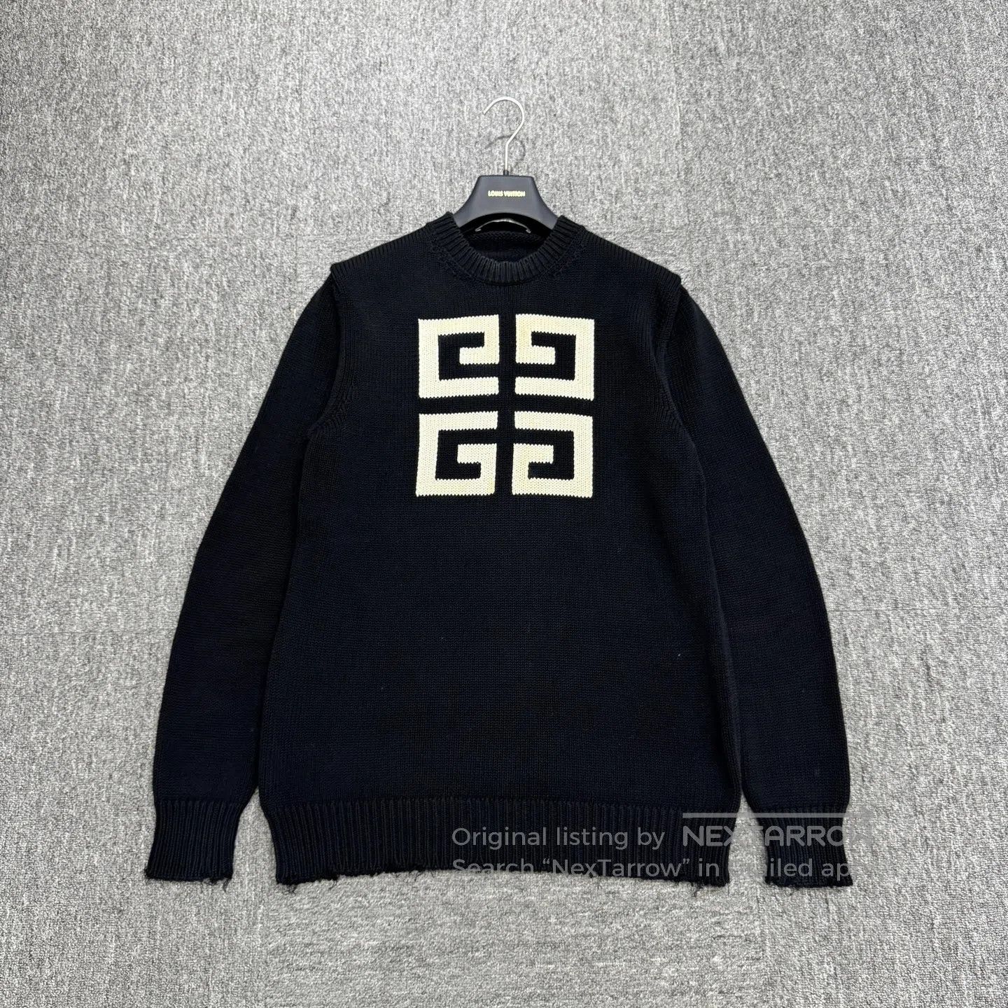 o*o様 GIVENCHY ニット Givenchy × Luxury Givenchy Star embroidered black sweater Men's