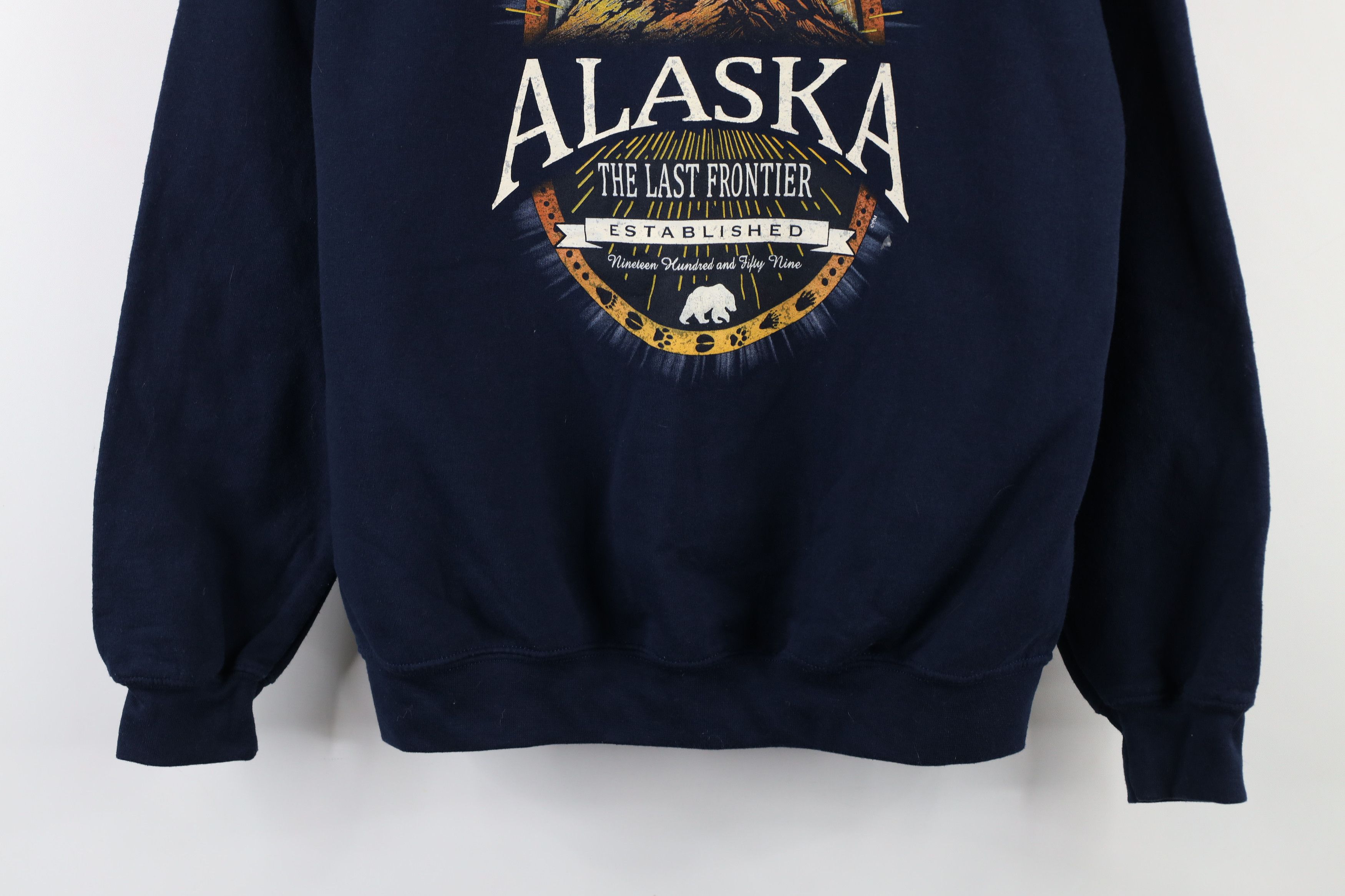 Vintage Vintage 90s Streetwear Spell Out Alaska Crewneck Sweatshirt Size US M / EU 48-50 / 2 - 3 Thumbnail