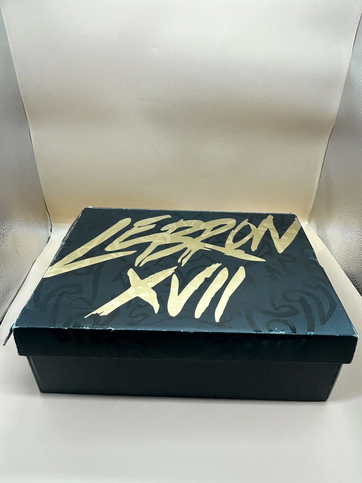 Nike Size 13- Nike Lebron 17 Low PH Titan “Agimat” 2020 Size US 13 / EU 46 - 9 Thumbnail