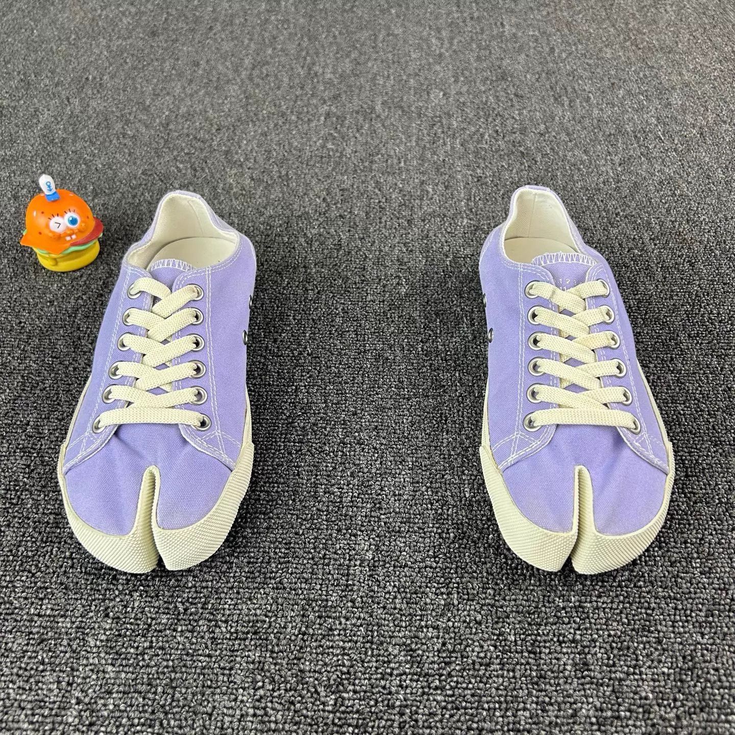 Maison Margiela Maison Margiela Purple Tabi Shoes Women's 37 Size US 6.5 / IT 36.5 - 2 Thumbnail