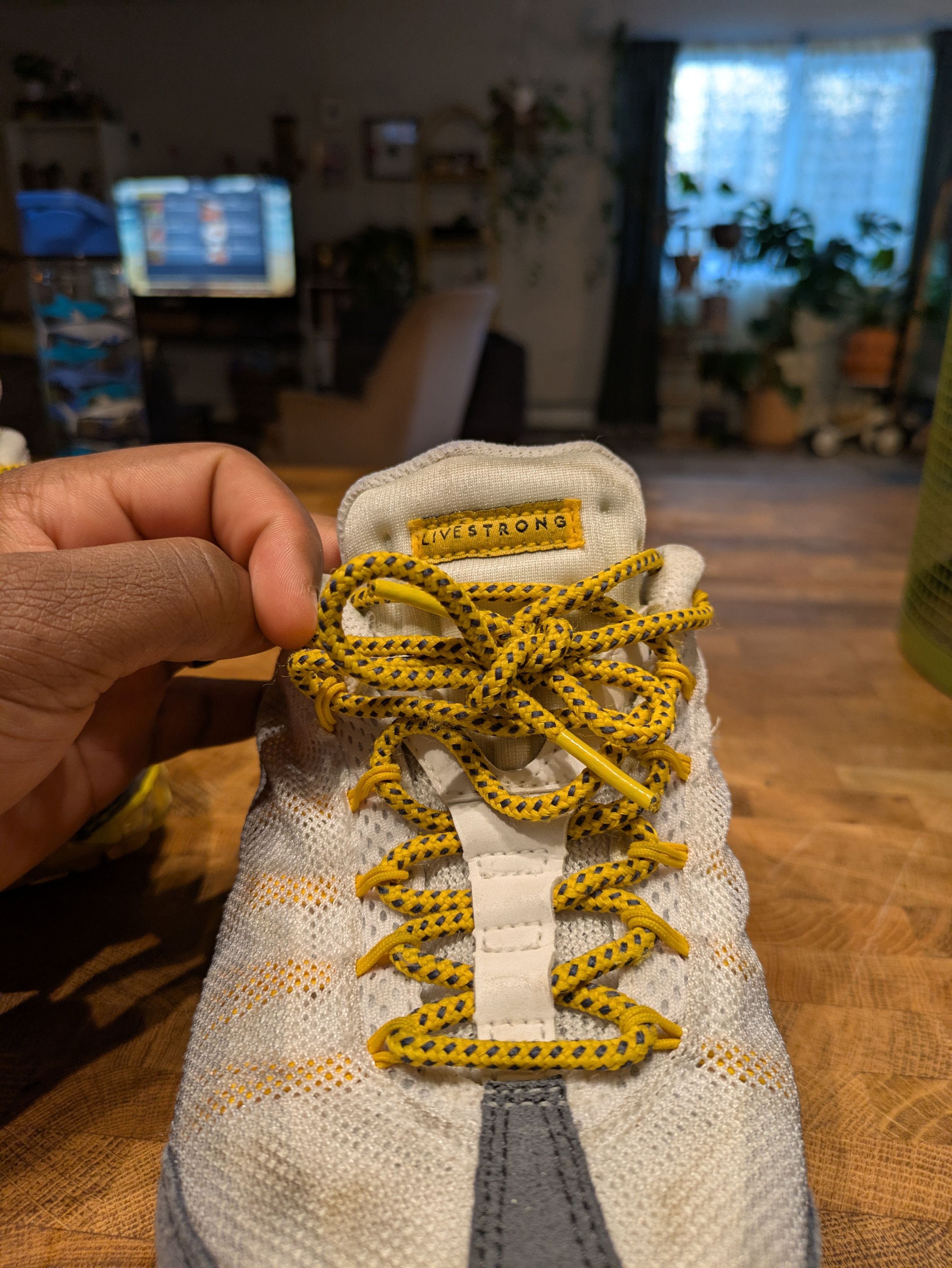 Nike Nike Air Max 95 Livestrong Size US 7.5 / IT 37.5 - 5 Thumbnail