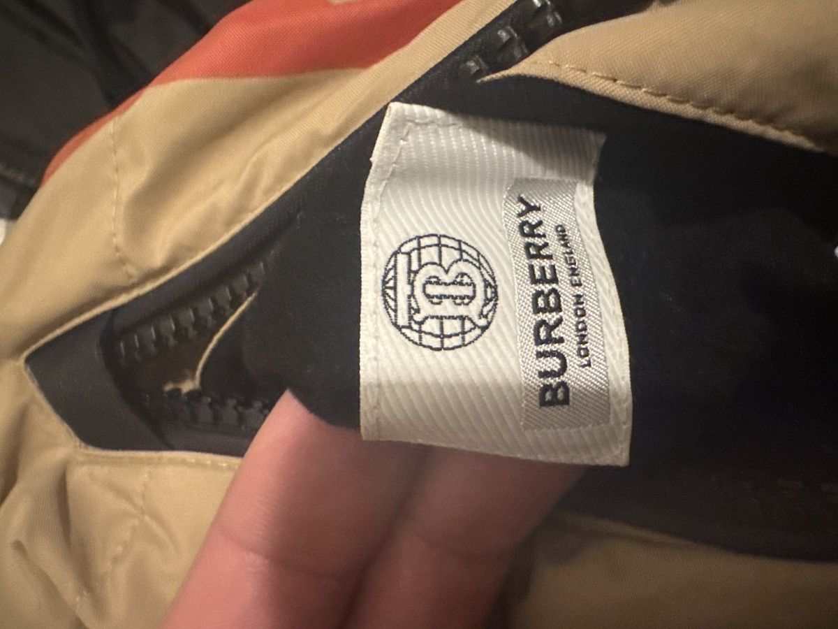 Burberry Burberry Reversible Puffer Jacket Size US XL / EU 56 / 4 - 13 Thumbnail