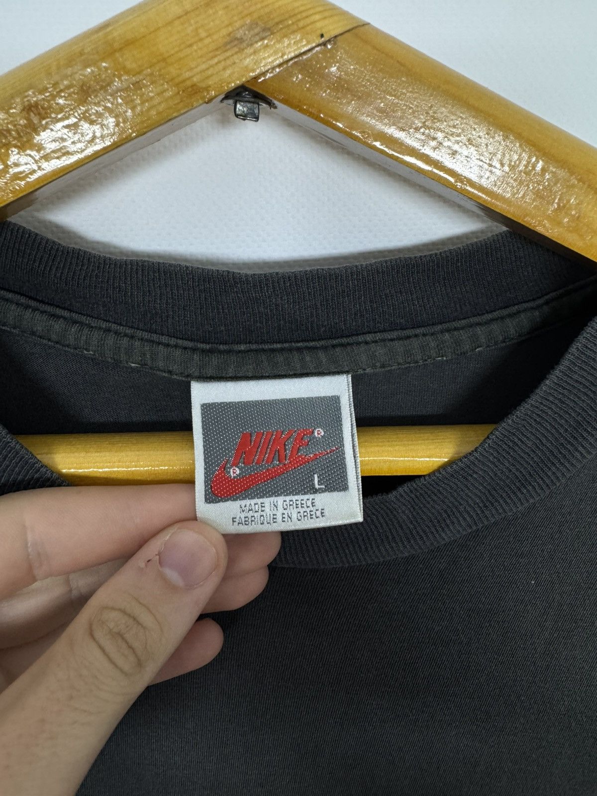 Nike Vintage Y2k Faded Nike Jordan 23 Spell Out Logo T-Shirt 90’s Size US L / EU 52-54 / 3 - 8 Thumbnail