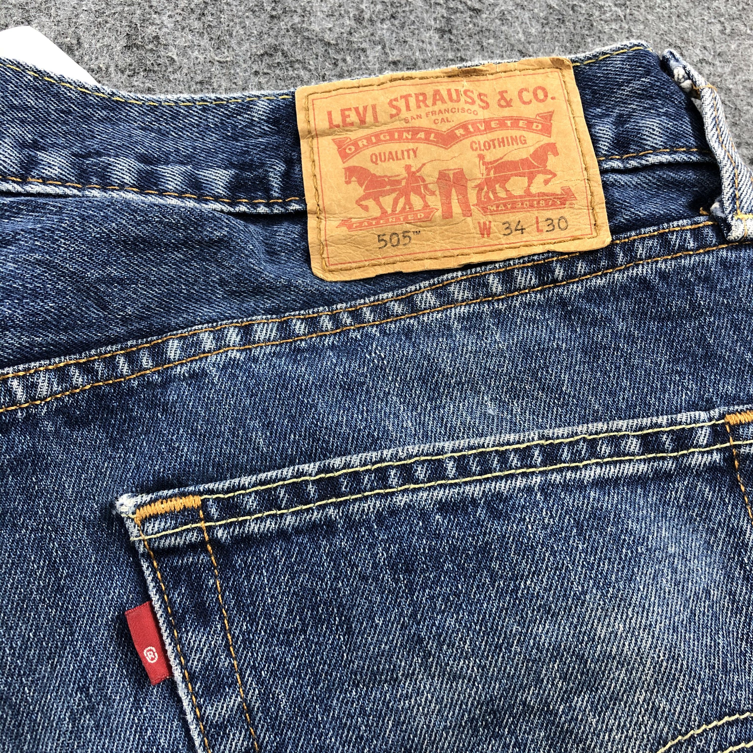 Levi's Vintage Levis 505 Jeans-JM1104 Size US 35 - 6 Thumbnail