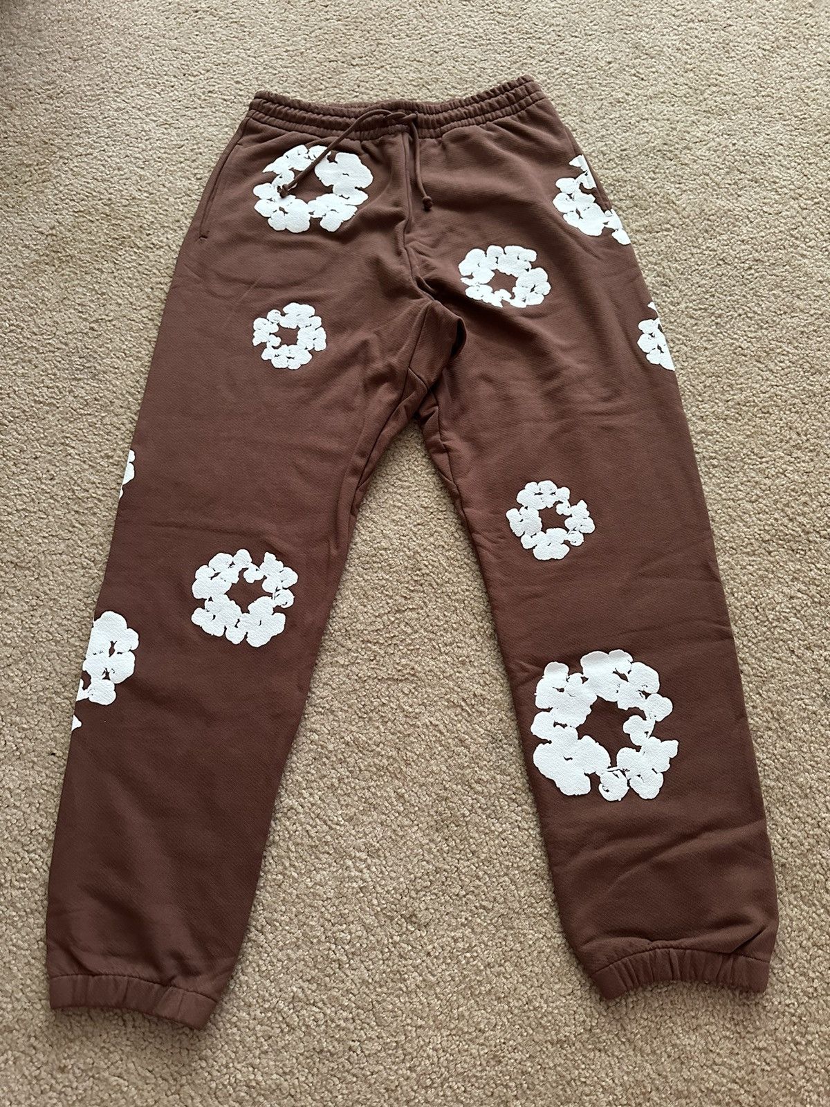 image of Denim Tears All Over Cotton Wreath Brown Sweatpant Size M, Men's