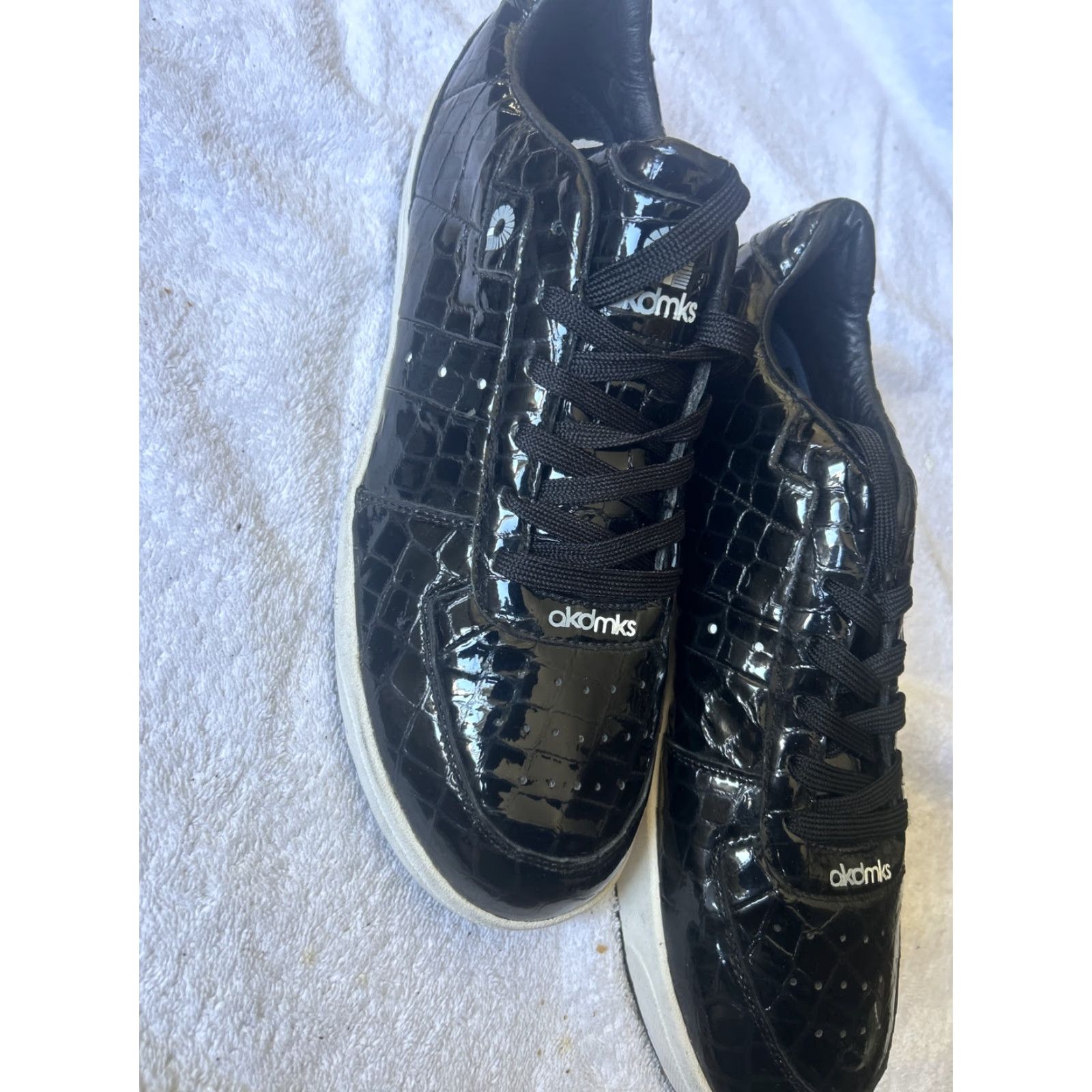 Nike VINTAGE Nike Sneaker Black Academic Size 12 Hip Hop Men Us 12 Y2K Gen Z Size US 12 / EU 45 - 2 Thumbnail