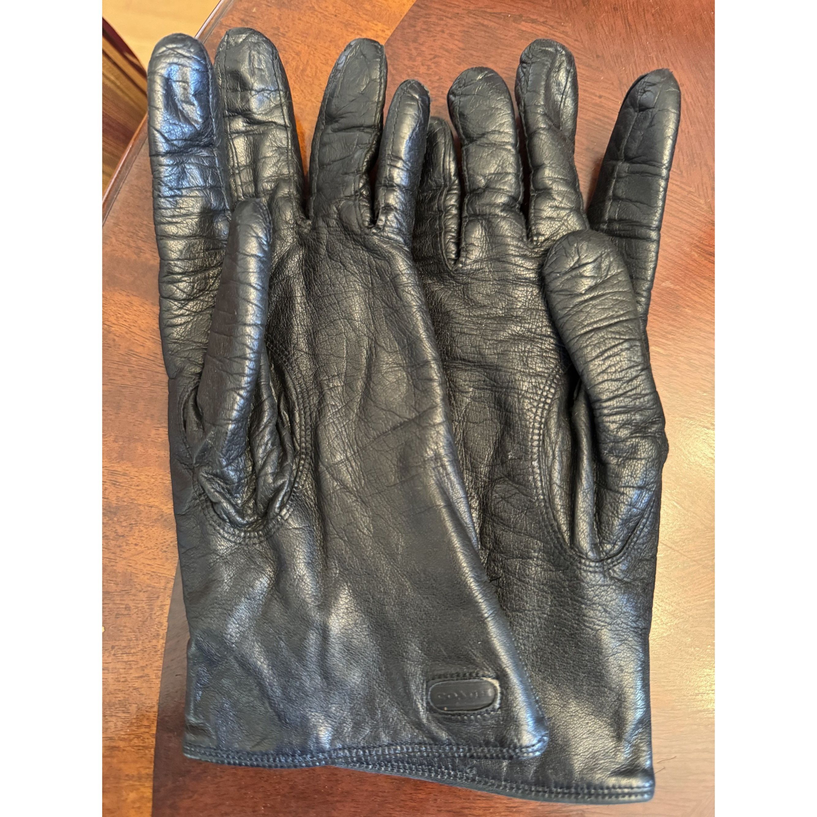Coach Italy Coach Black Leather Gloves Ladies Size 6.5 w/Cashmere Size ONE SIZE - 2 Thumbnail