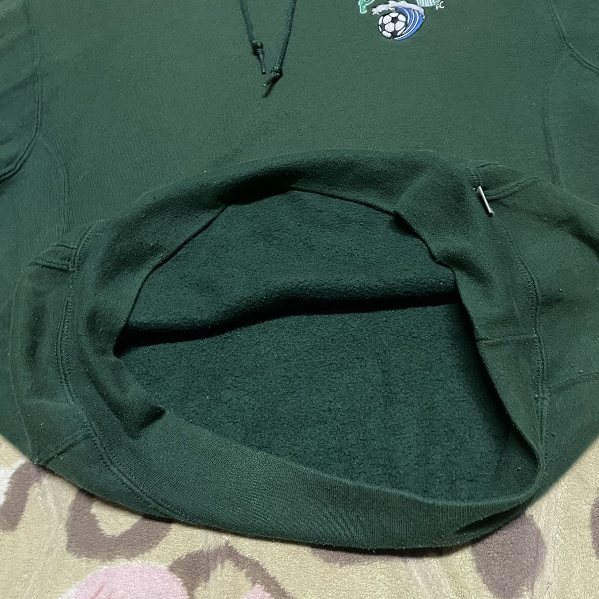 Russell Athletic Vintage 90s Russell Athletic Green sun faded Hoodie Size US M / EU 48-50 / 2 - 5 Thumbnail