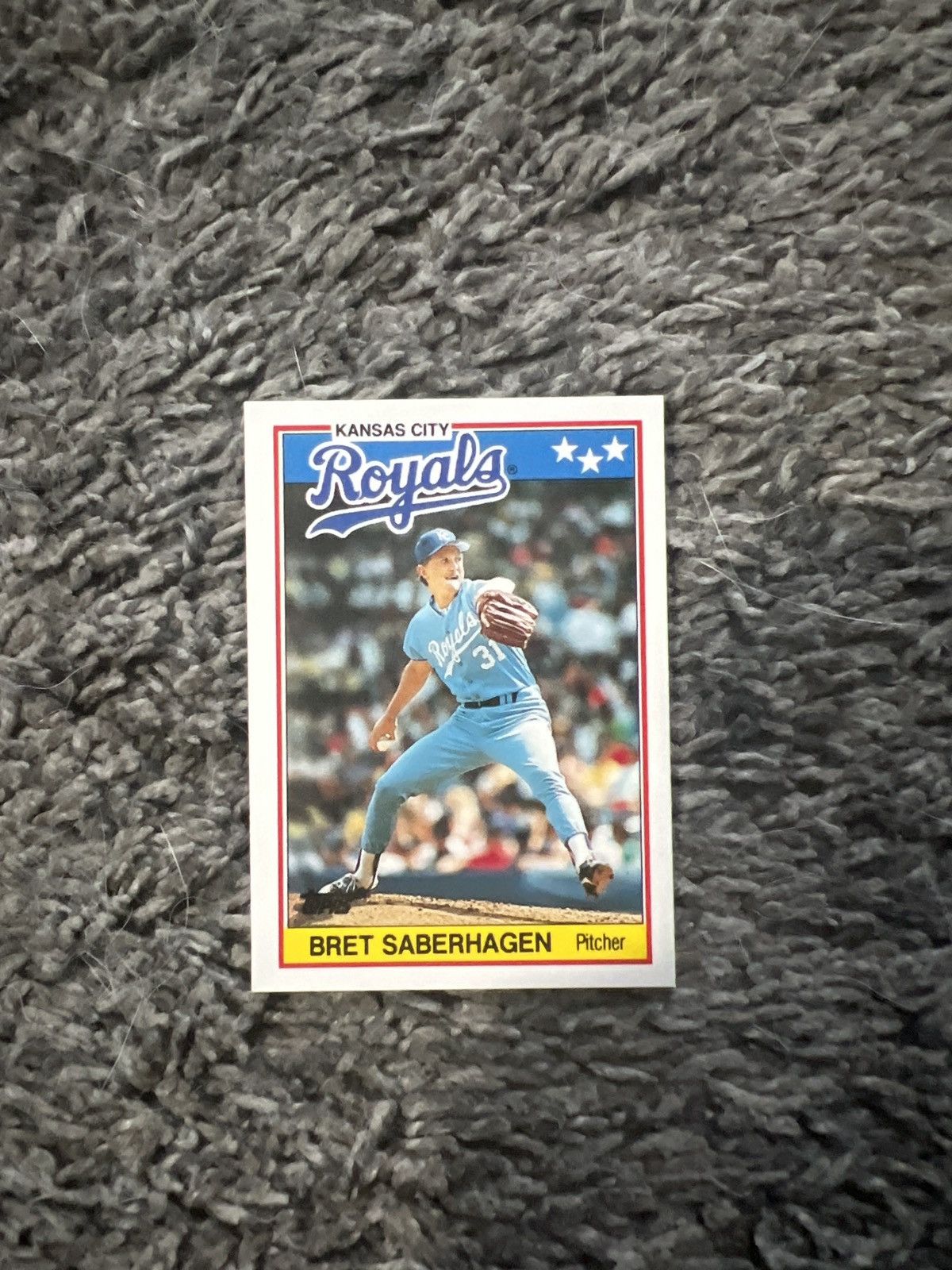 MLB 1988 Topps #63 Bret Saberhagen Card Size ONE SIZE - 1 Thumbnail