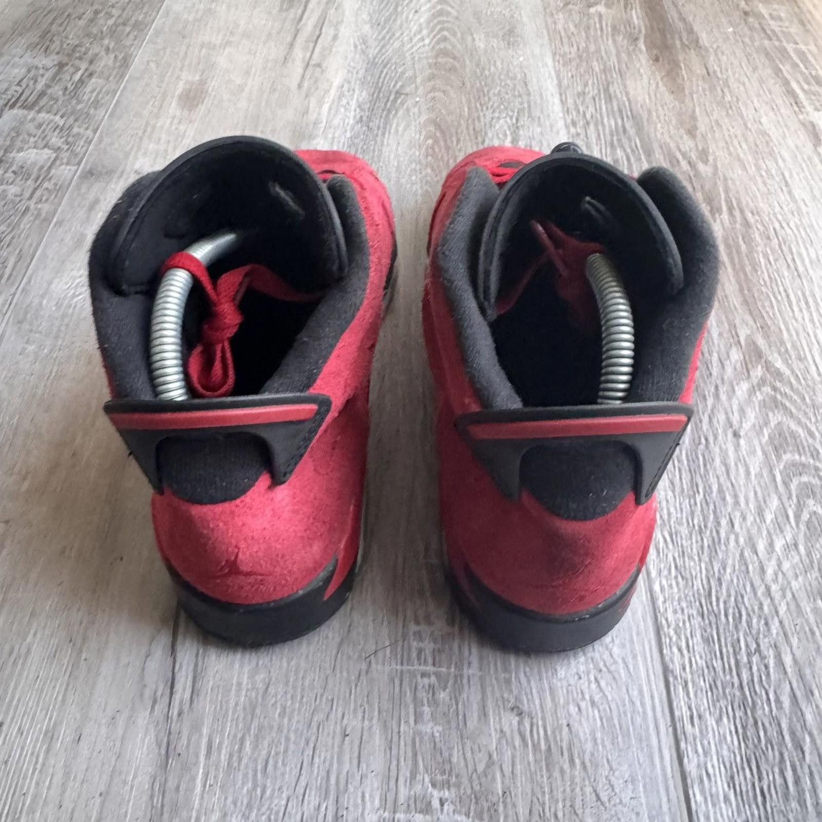 Jordan Brand NIKE • JORDAN 6 Retro GS "Toro Bravo" (7M) Size US 7 / EU 40 - 8 Thumbnail