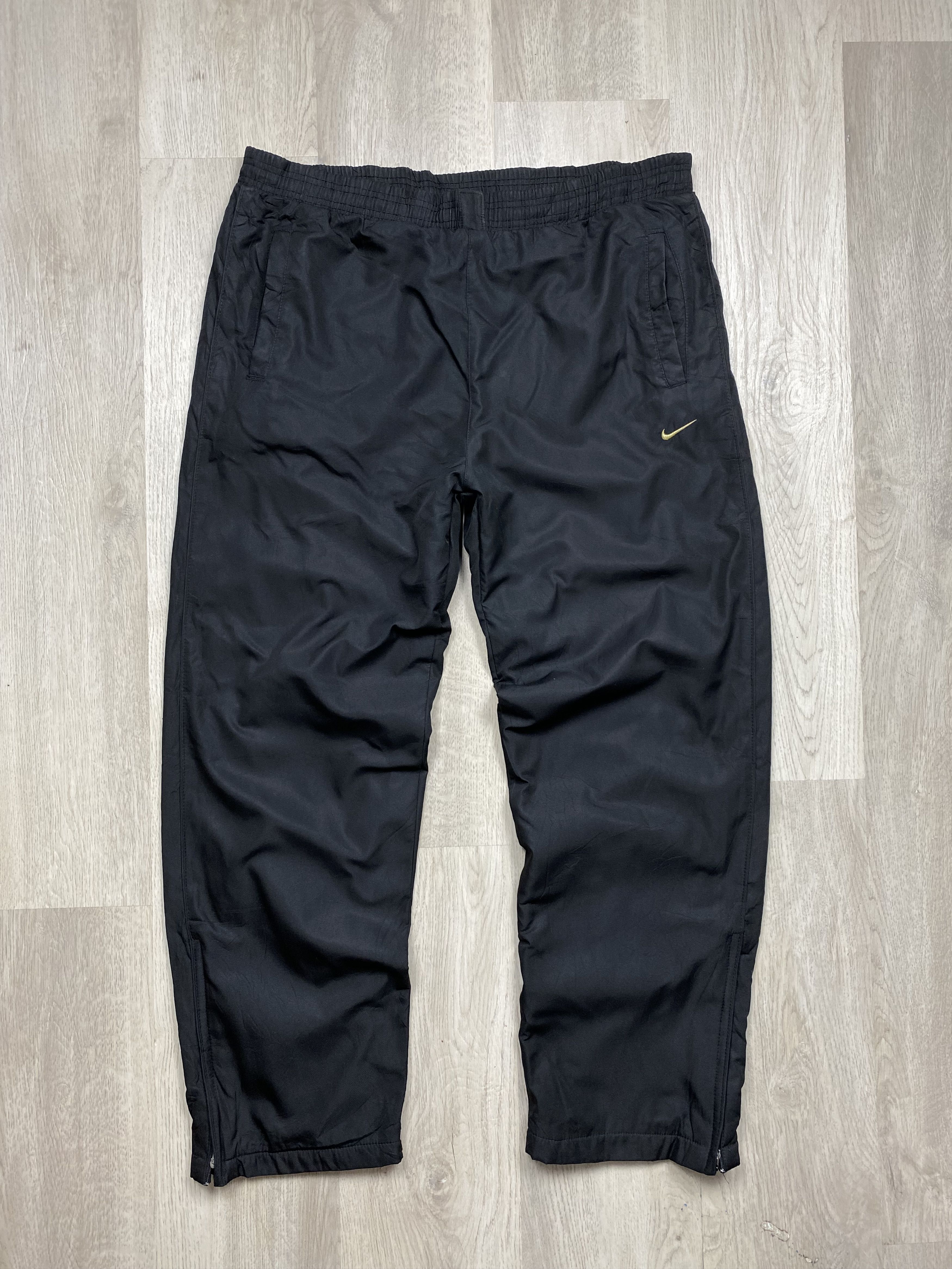 Nike Nike Vintage Mens Nylon WARM Pants Drill Y2K inside fleece Size US 36 / EU 52 - 1 Thumbnail