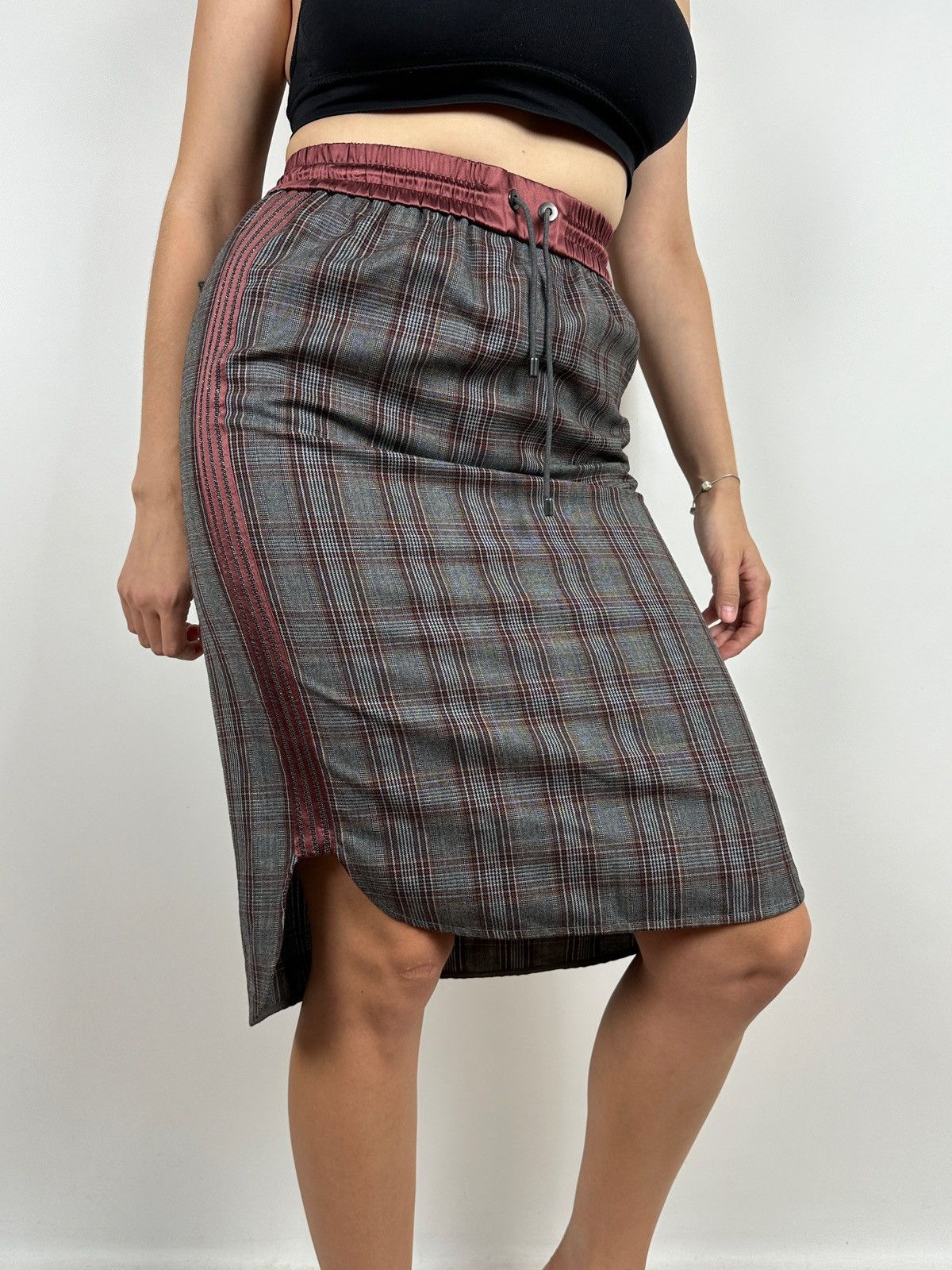 スカート Brunello Cucinelli Virgin Wool And Silk Midi Skirt Brunello Cucinelli Virgin Wool And Silk Midi Skirt | Grailed