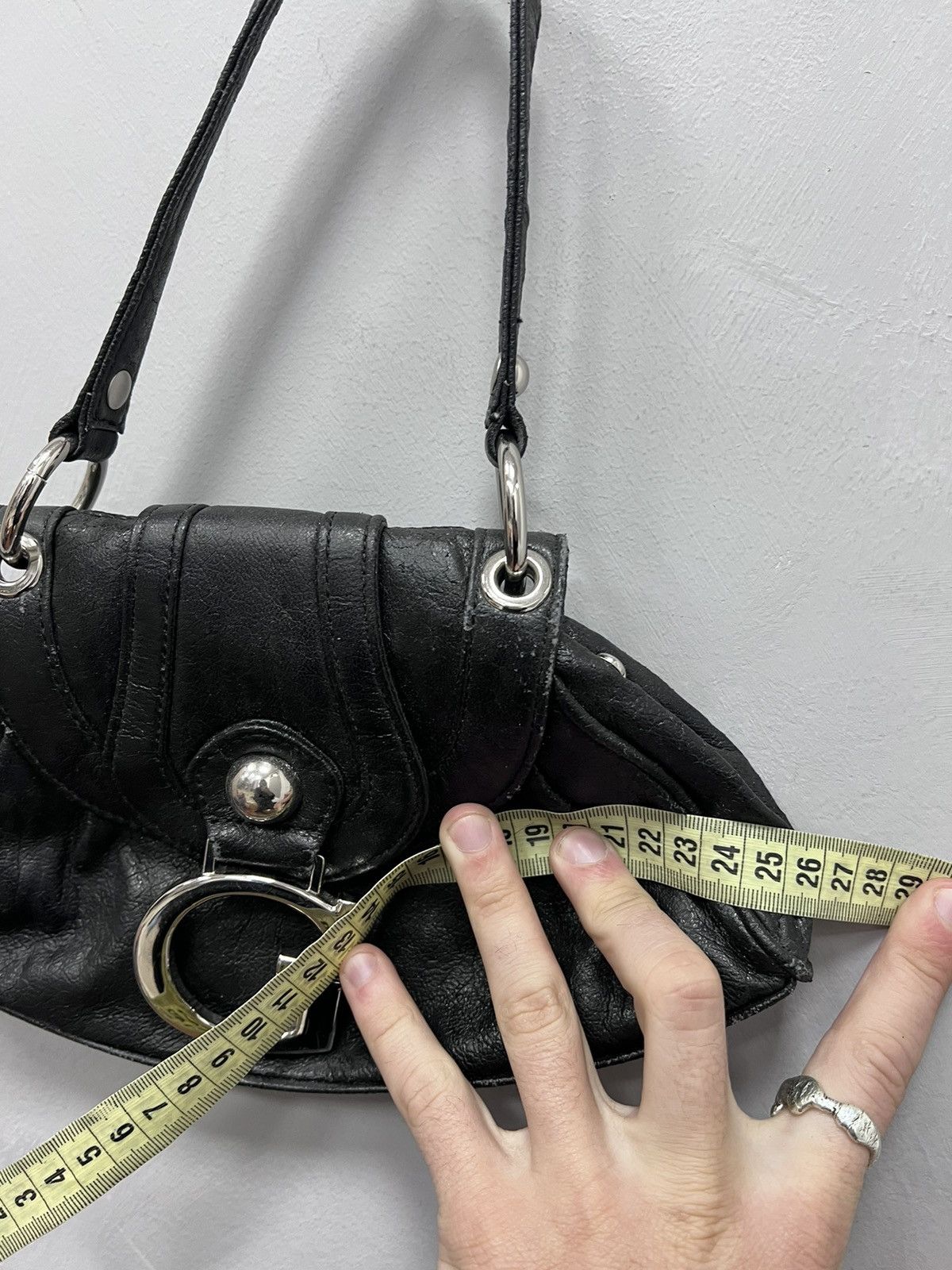 Guess × Vintage SALE💣💣 MINI Guess Vintage Y2K Hand Shoulder Bag Size ONE SIZE - 9 Thumbnail