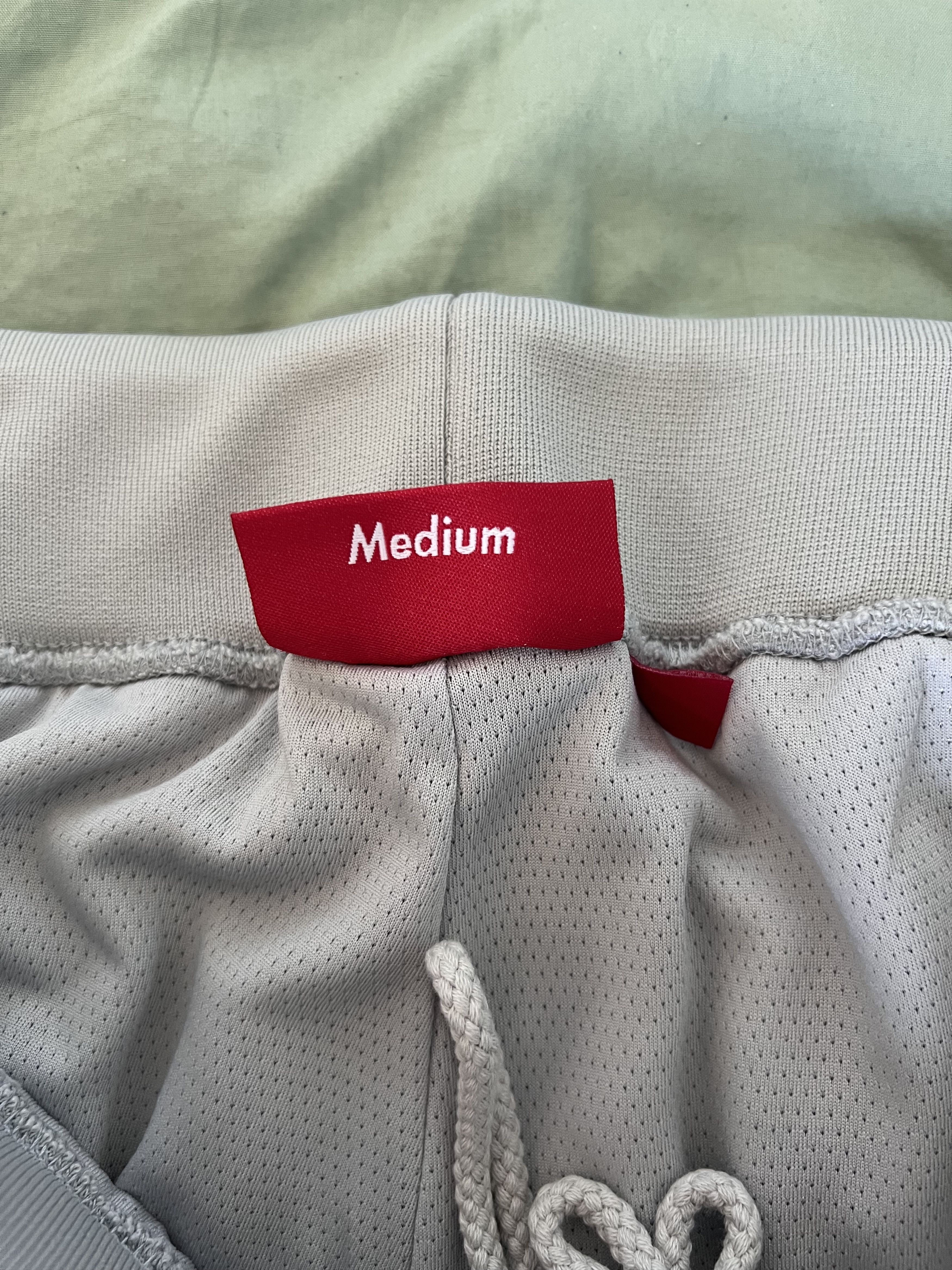 Supreme Supreme Ultrasuede Mesh Shorts in Grey Size US 32 / EU 48 - 8 Thumbnail