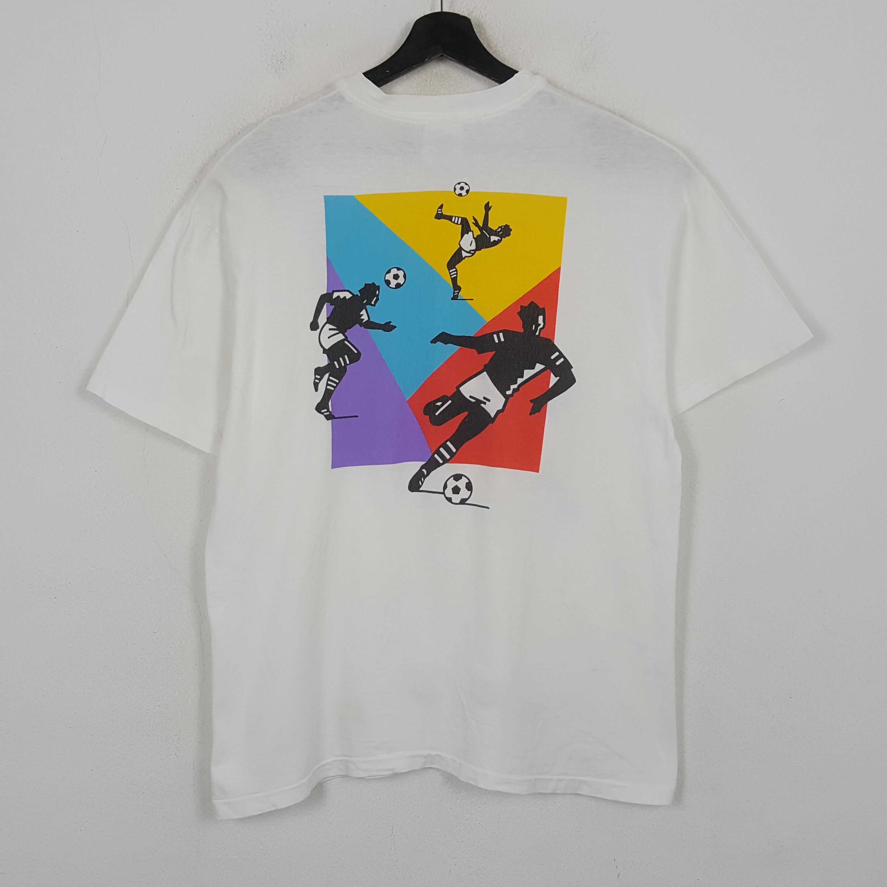 Hanes World Cup USA 94 Promo Style Vintage Tshirt C299N37 Size US L / EU 52-54 / 3 - 3 Thumbnail