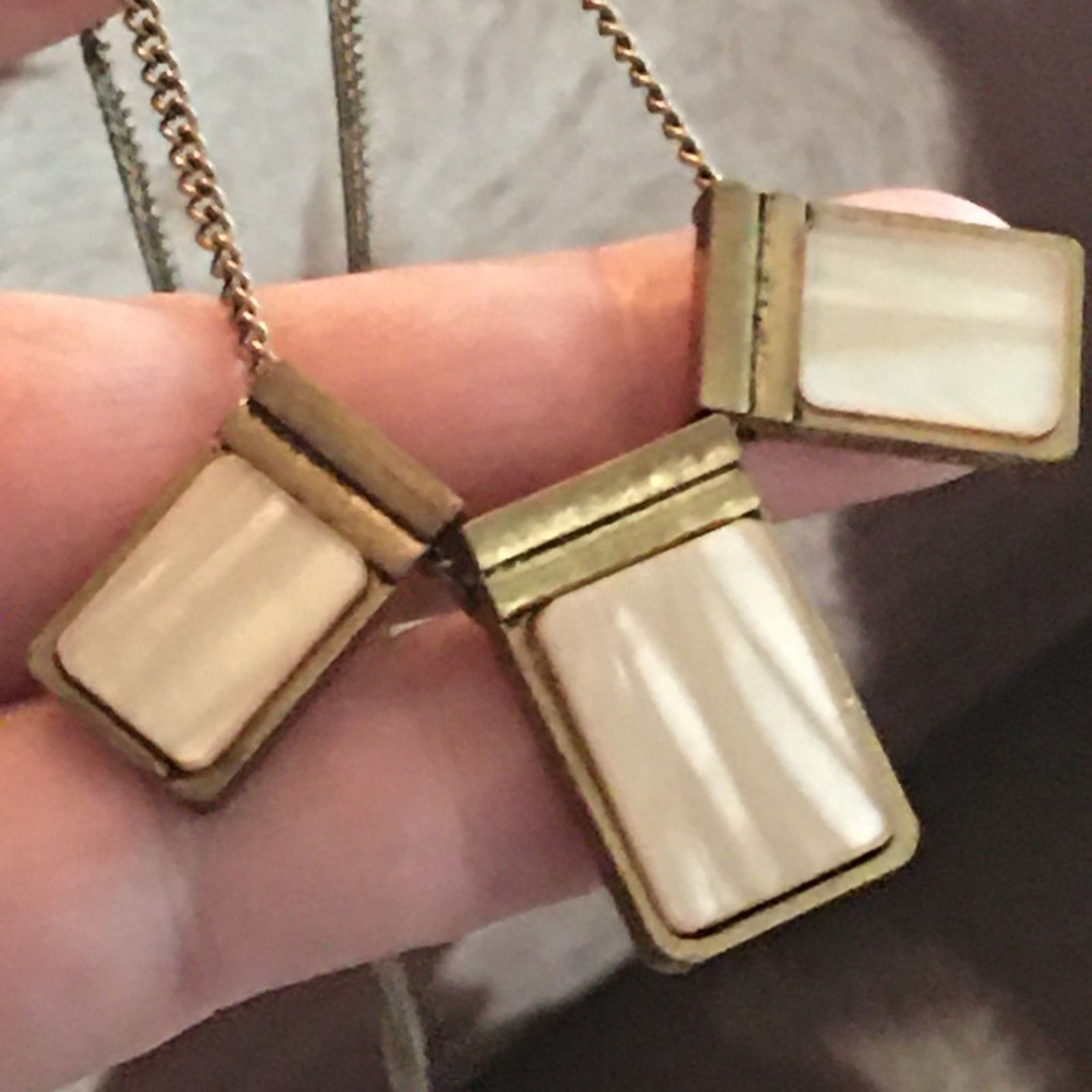 Vintage Vintage 90s faux abalone shell pendant necklace Size ONE SIZE - 5 Thumbnail