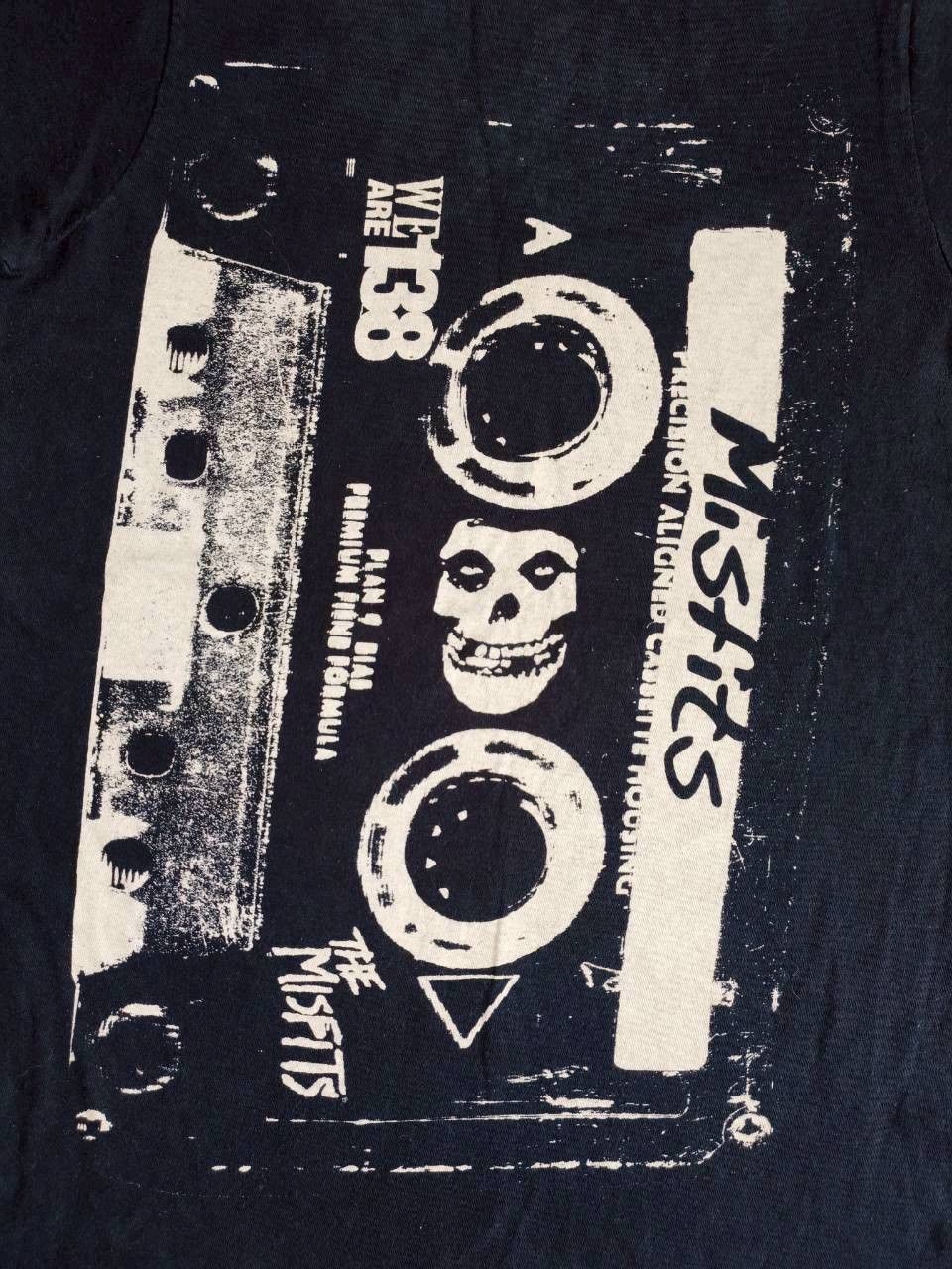 Other misfits we are 138 skull logo 00's Vintage T Shirt 16.5/25.7 Size US XS / EU 42 / 0 - 2 Thumbnail