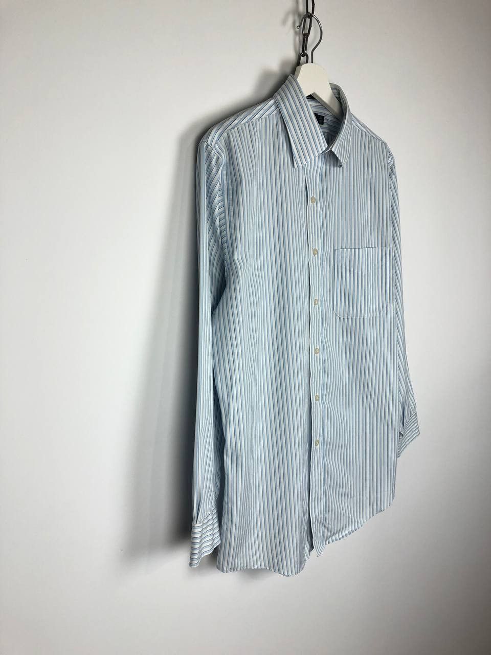 Kirkland Signature Kirkland Signature Striped Shirt Tailored Fit size M Size US M / EU 48-50 / 2 - 4 Thumbnail
