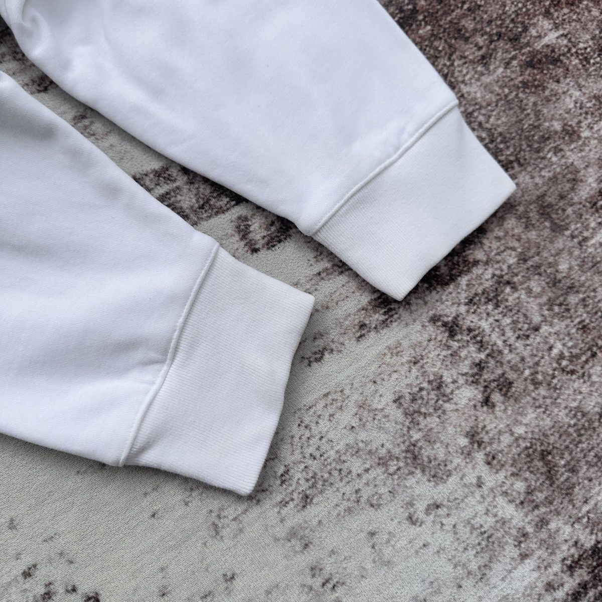 AFEW AFGK A FEW GOOD KIDS WHITE CREWNECK SWEATSHIRT GREEN LOGO Size US L / EU 52-54 / 3 - 6 Thumbnail