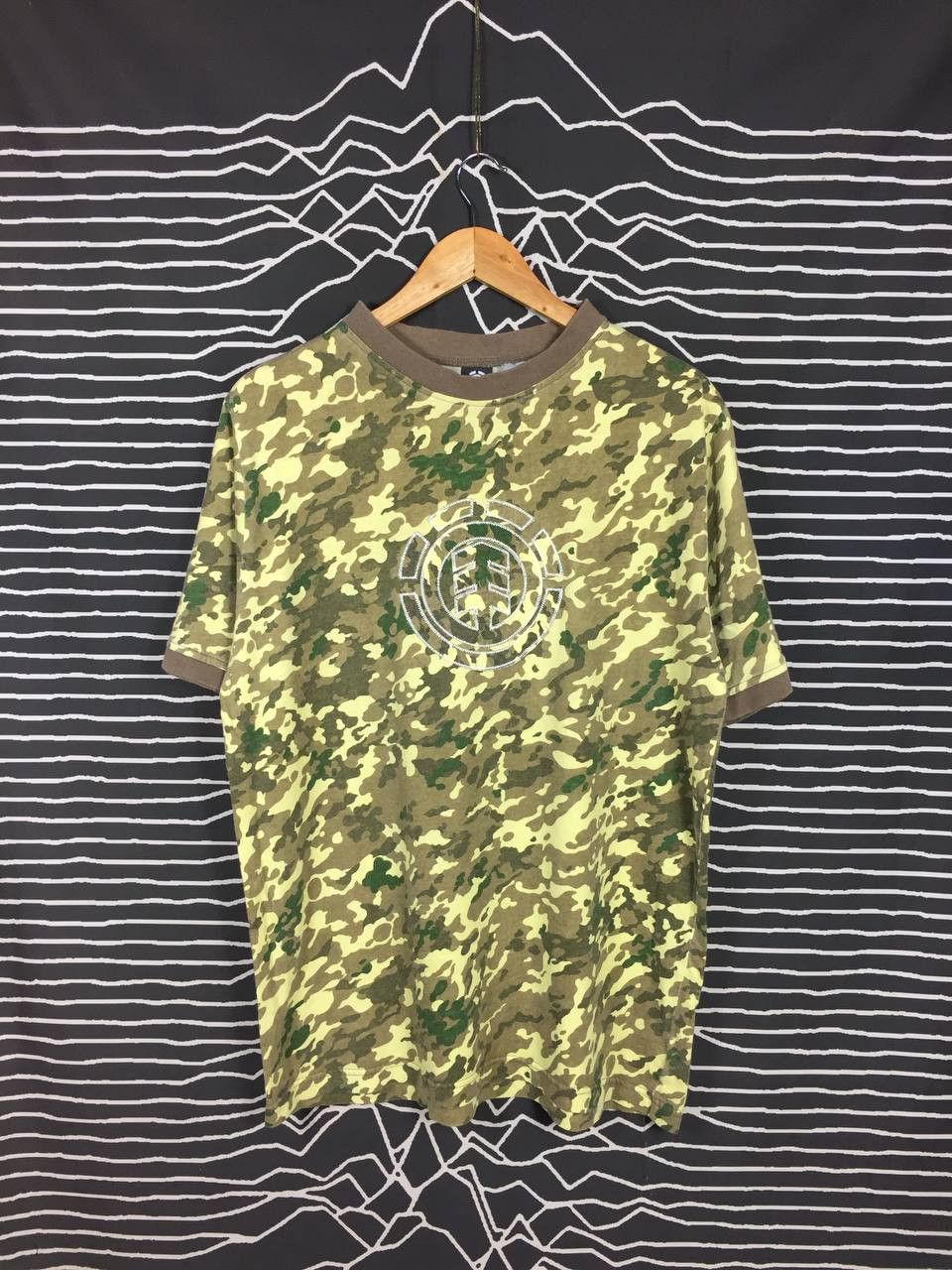 Element × Vintage Element Skateboards Embroidered Logo Camo Tee Size US L / EU 52-54 / 3 - 1 Thumbnail