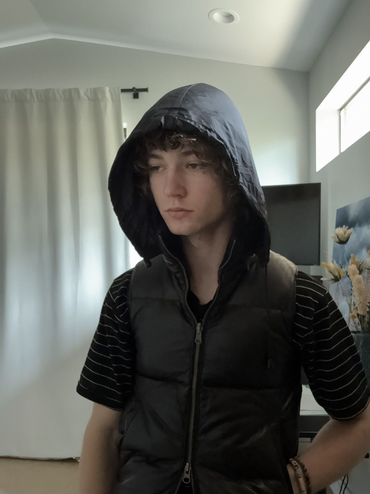 Le Grande Bleu (L.G.B.) LGB Reversible Puffer Vest w/ Zip Away Hood Size US S / EU 44-46 / 1 - 9 Thumbnail
