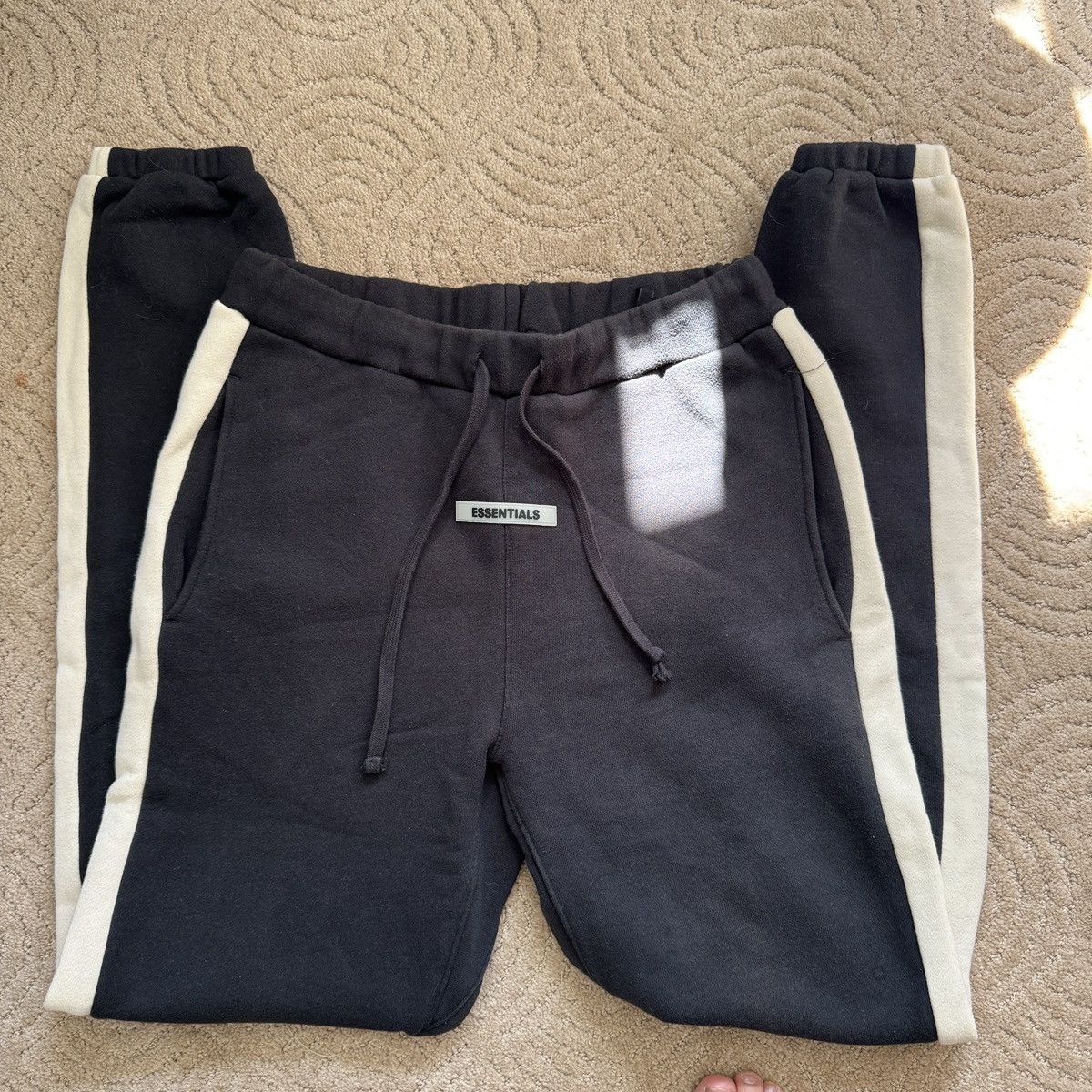 Essentials Fear of God fog Essentials Side Stripe Sweatpants 'Grey xs Size US 28 / EU 44 - 6 Thumbnail