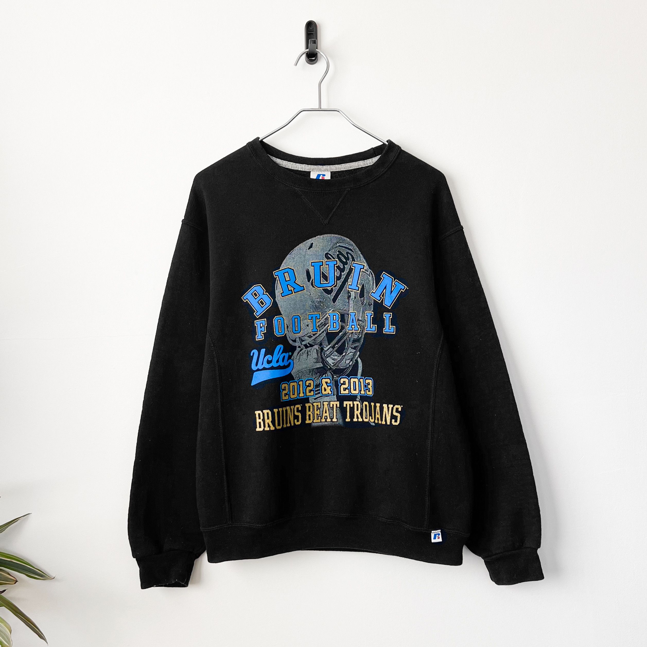 Vintage VTG UCLA Bruins Beat USC Trojans 2012 Football Sweatshirt Size US M / EU 48-50 / 2 - 1 Thumbnail