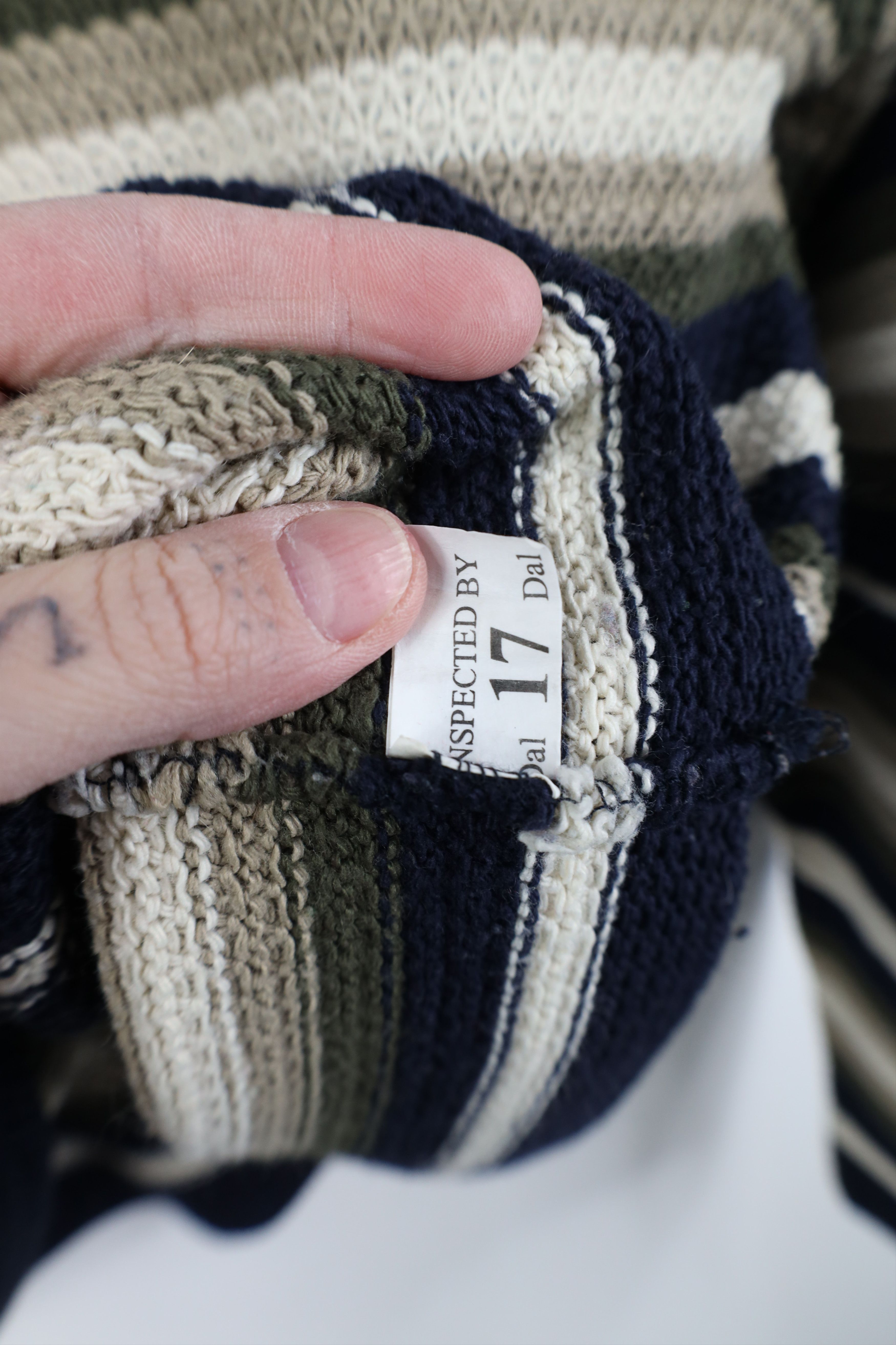 Vintage Vintage 90s Y2K Streetwear Cropped Boxy Fit Striped Sweater Size L / US 10 / IT 46 - 8 Thumbnail