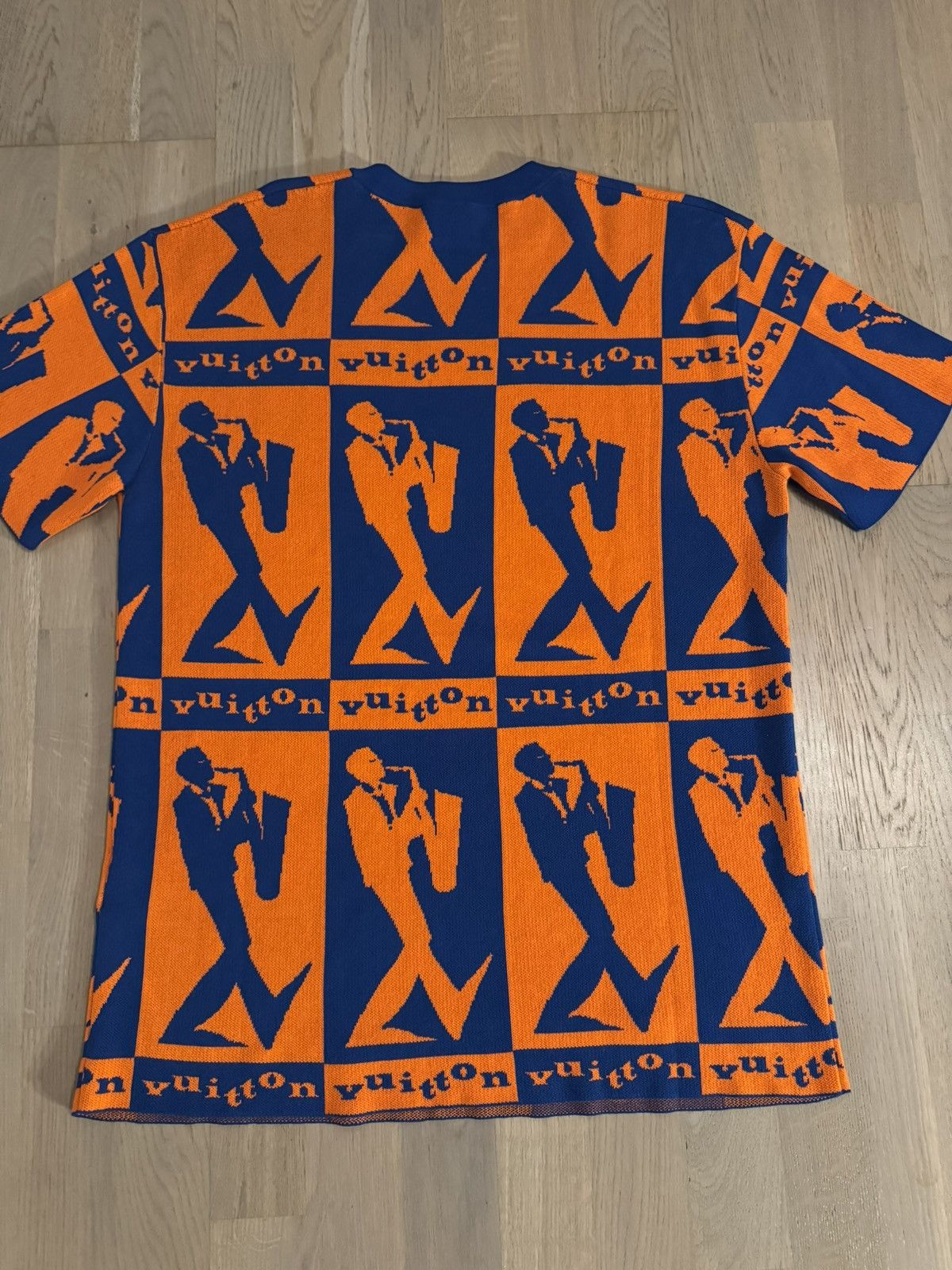 Louis Vuitton LOUIS VUITTON knit tshirt SIZES IN PHOTOS BY TAPE MEASURE Size US M / EU 48-50 / 2 - 8 Thumbnail