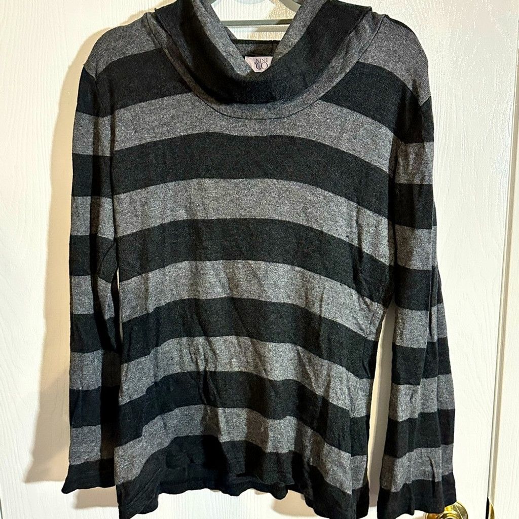 Nice Collective Cowl Neck Charcoal and Gray Sweater by Nine & Co Size M / US 6-8 / IT 42-44 - 1 Thumbnail