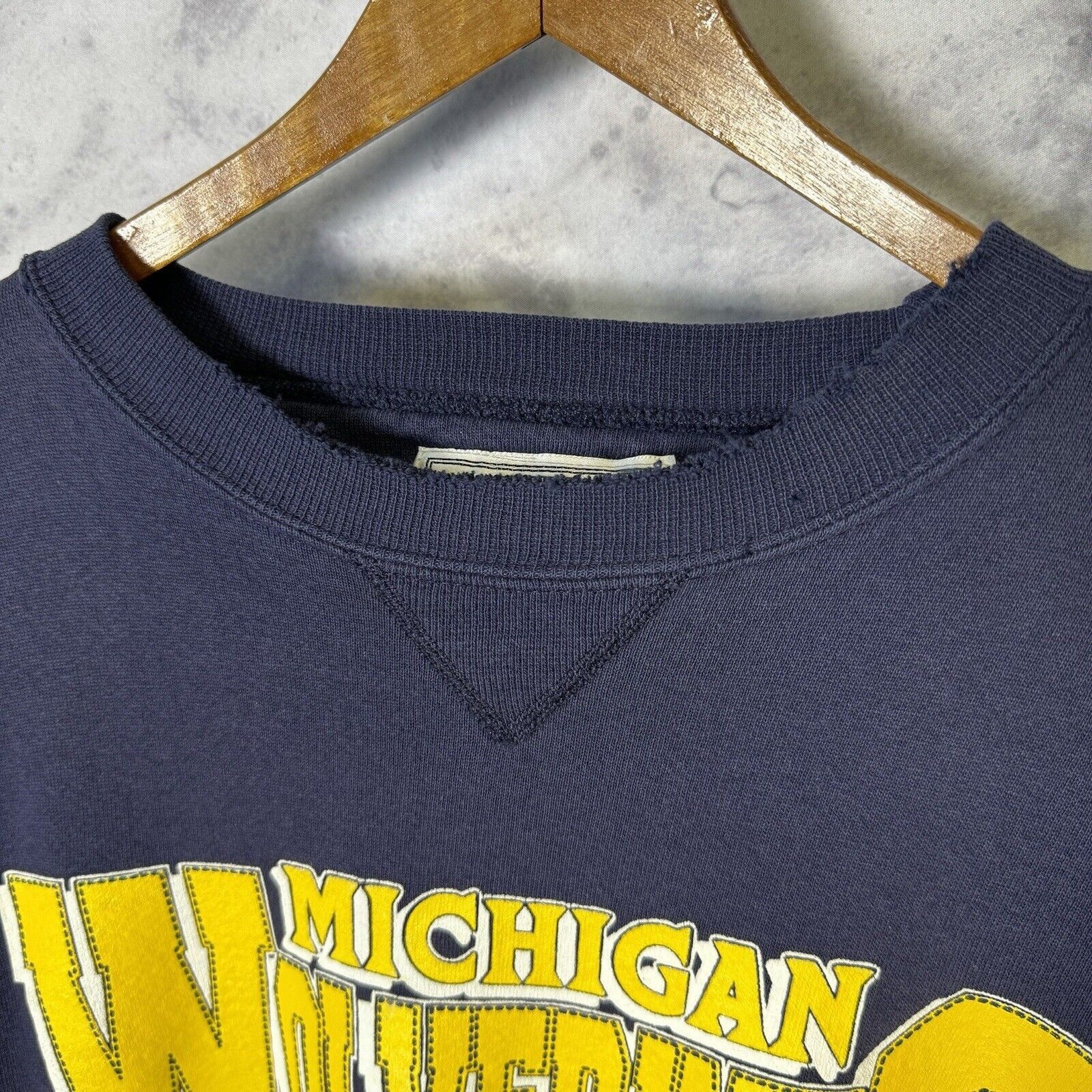 Vintage Vintage Michigan Wolverines Sweatshirt Mens XL Blue Crew Nec Size US XL / EU 56 / 4 - 3 Thumbnail