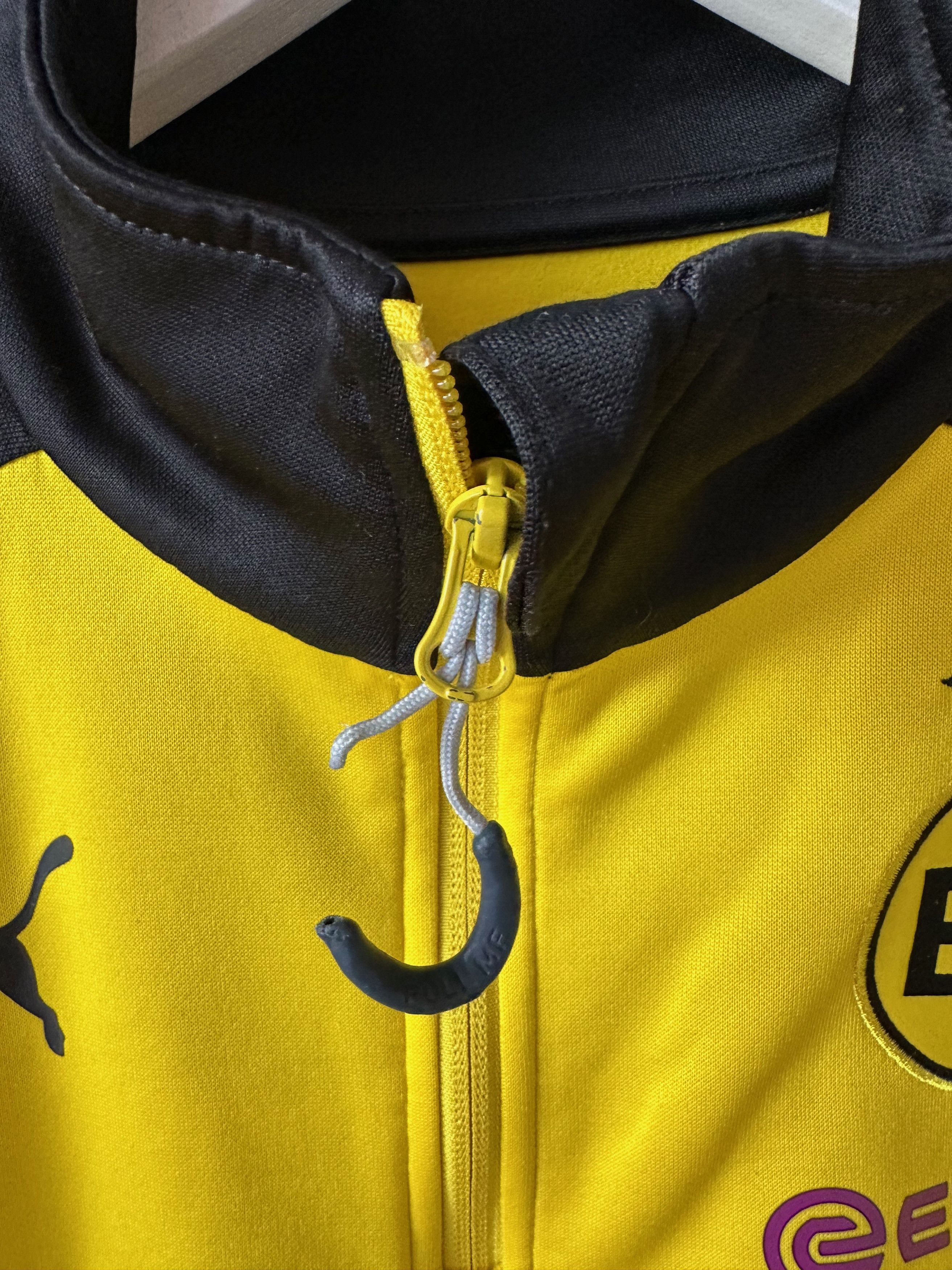Puma 2017-18 Borussia Dortmund Puma 1/4 Zip Training Top Size US S / EU 44-46 / 1 - 6 Thumbnail