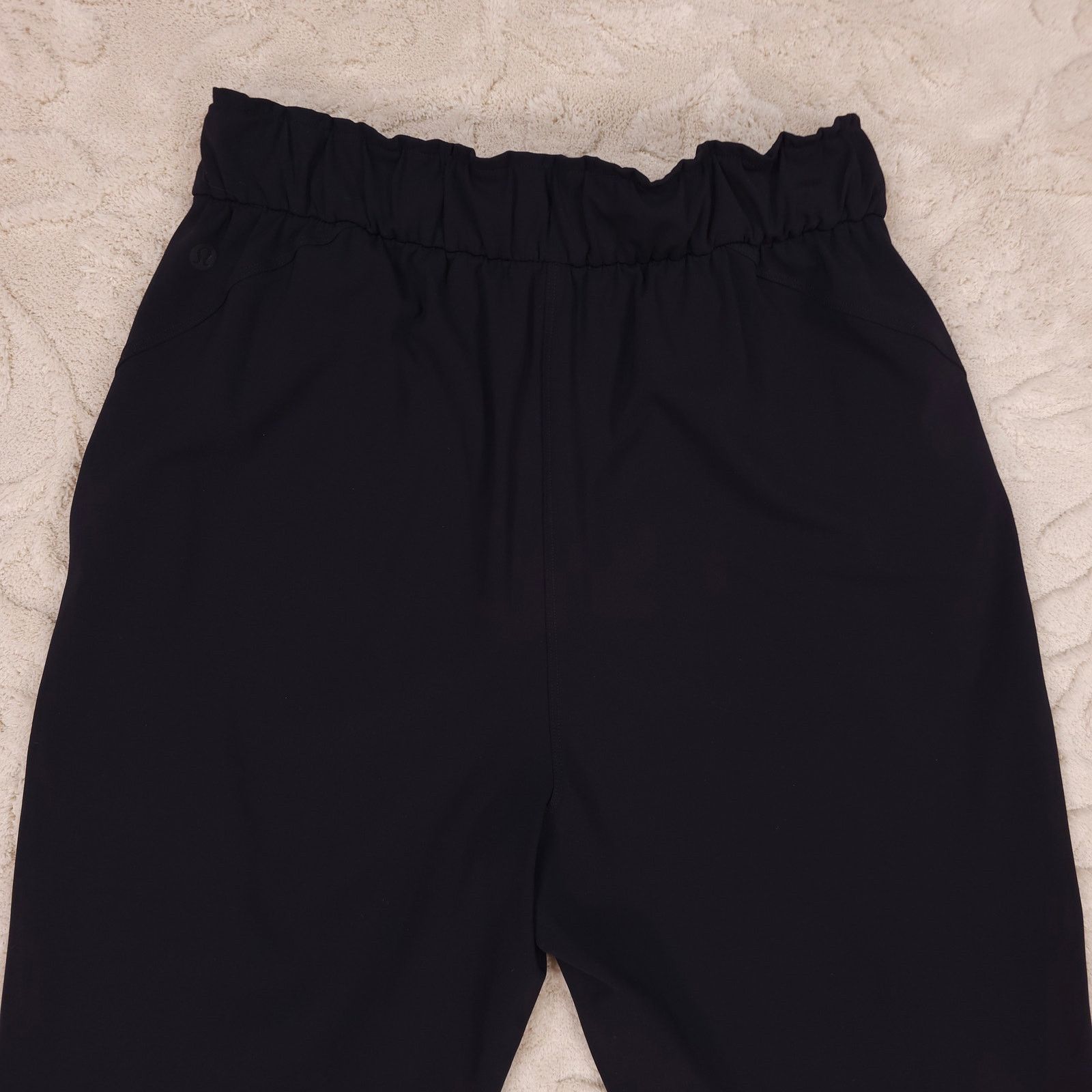 Lululemon Lululemon Stretch High-Rise Jogger Shorter Length Black Sz 6 Size 28" / US 6 / IT 42 - 7 Thumbnail