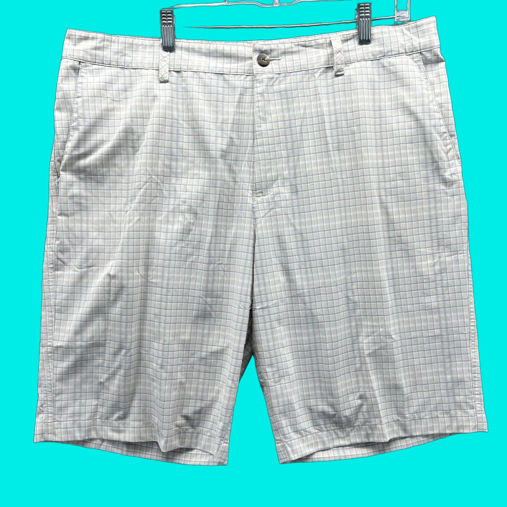 Adidas Adidas Golf Shorts Mens 38 Beige Plaid Performance Lightweight Casual Shorts Size US 38 / EU 54 - 1 Thumbnail