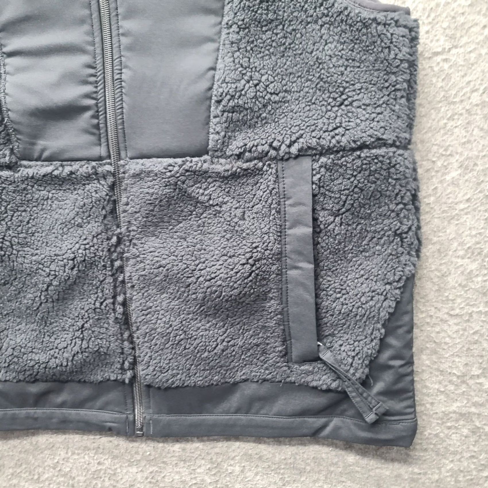 Vintage Columbia Fleece Vest Mens L Steens Mountain Hybrid Regular Fit Thermal Outdoors Jacket/Coat Mid-Length Zip Black - Mens Vest Size US L / EU 52-54 / 3 - 5 Thumbnail
