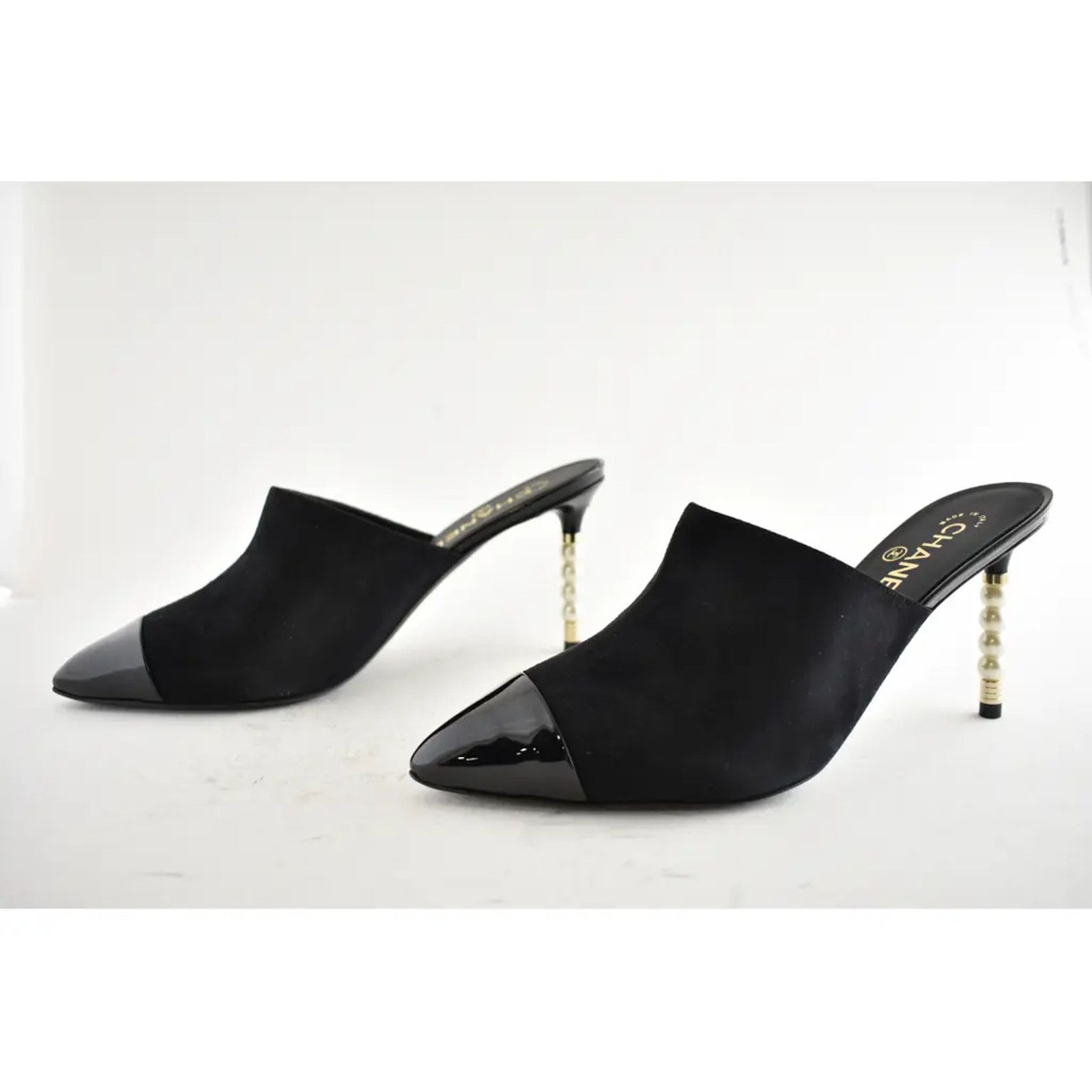 Chanel 20C Paris In Rome Pearl Suede CC Mule Slide Heel Pump 42 Size US 12 / IT 42 - 6 Thumbnail