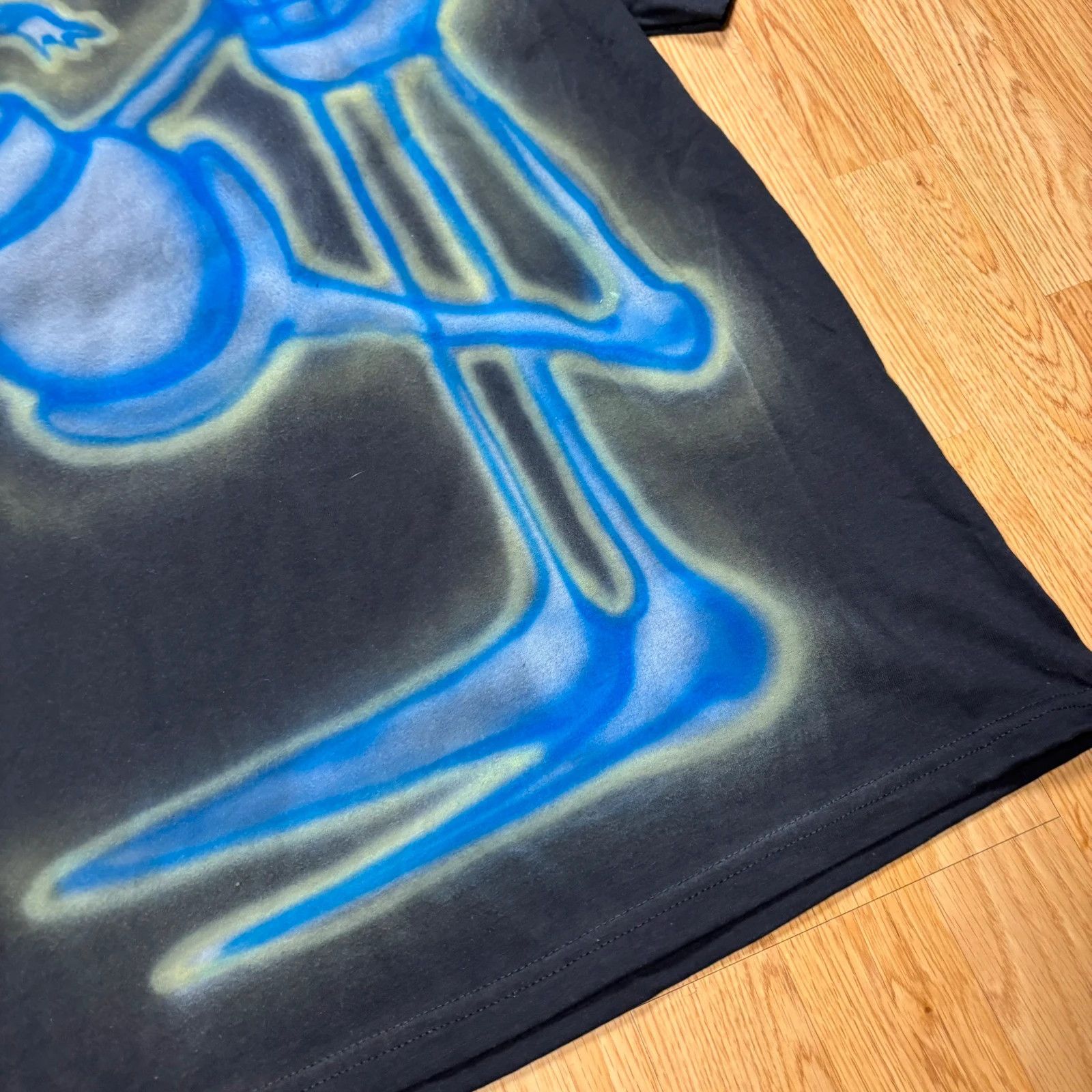 Japanese Brand Airbrushed Blue Cartoon Graphic T-Shirt Size US XL / EU 56 / 4 - 3 Thumbnail