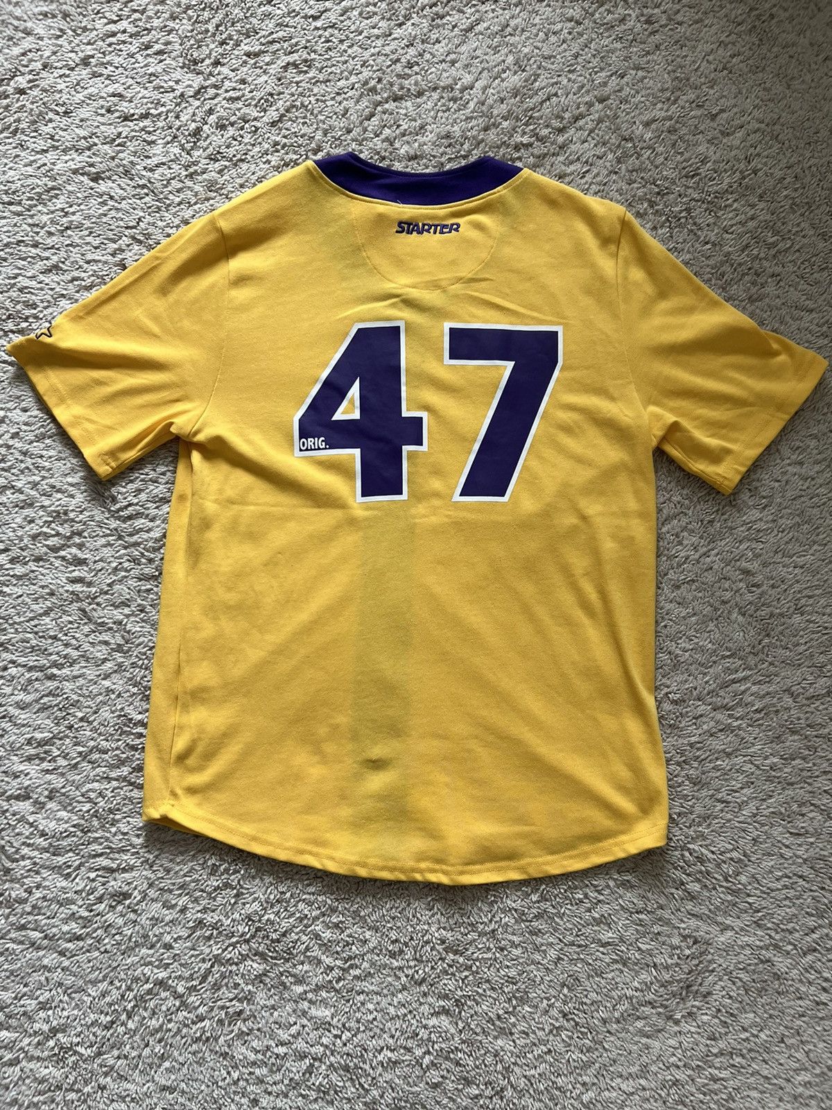 Starter Lot of 2: Starter Retro Los Angeles Lakers Baseball Jersey Size US L / EU 52-54 / 3 - 4 Thumbnail